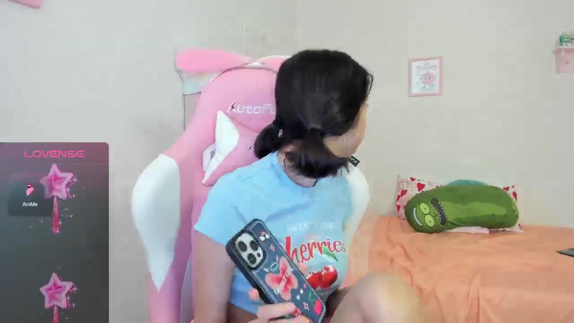 Gallery image thumbnail from Cherrycute666's myfreecams stream on, 08/15/2024, 22:51 image 16 of 20