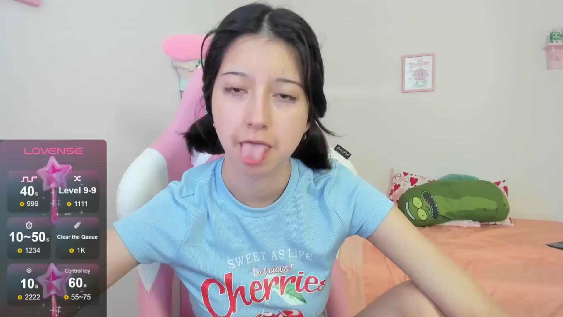 Gallery image thumbnail from Cherrycute666's myfreecams stream on, 08/15/2024, 22:51 image 15 of 20