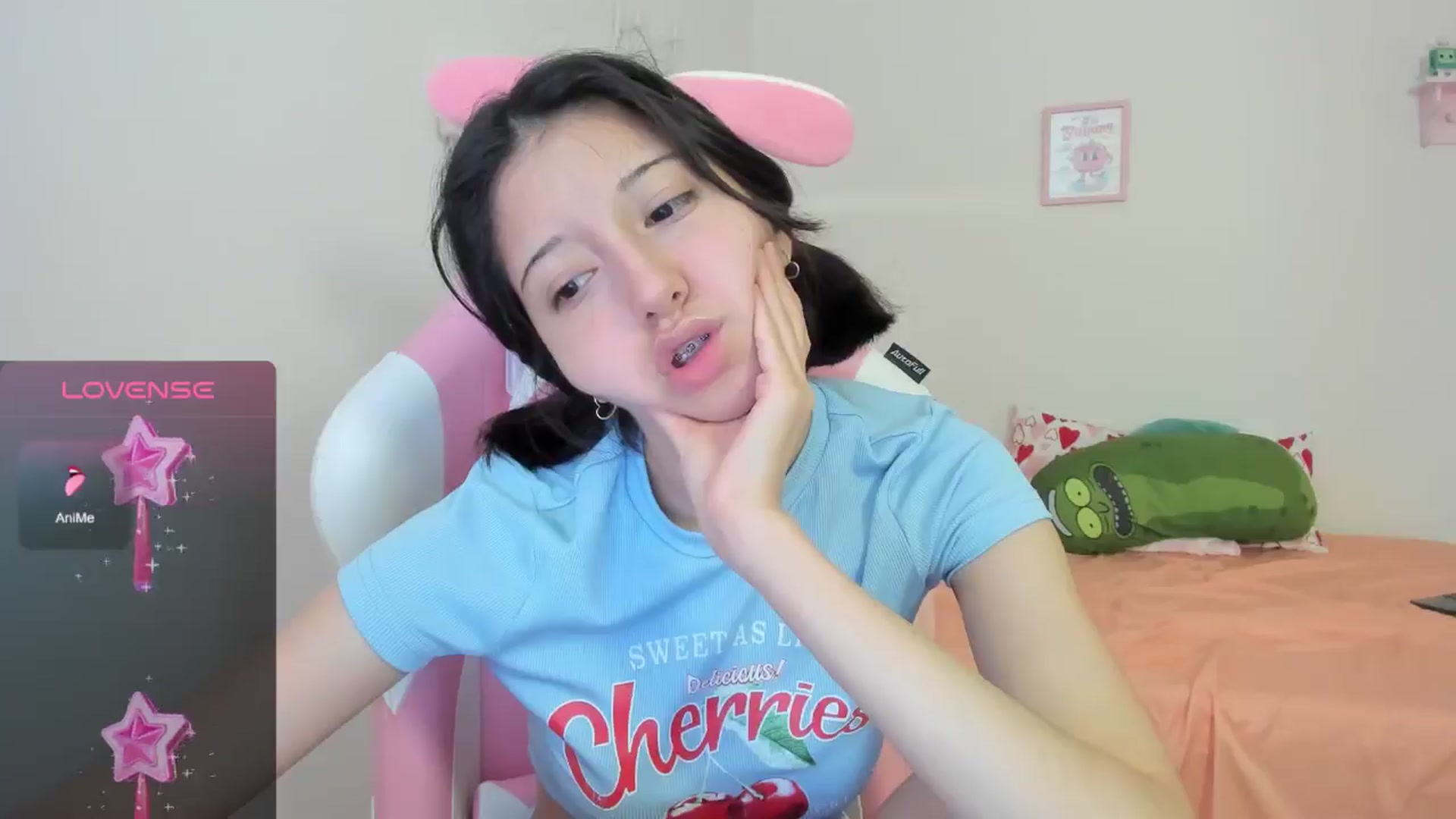 Gallery image thumbnail from Cherrycute666's myfreecams stream on, 08/15/2024, 23:43 image 2 of 20