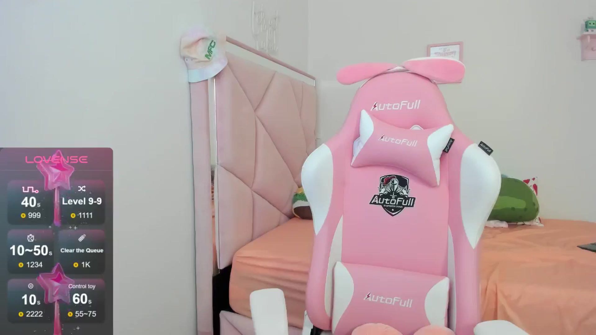 Gallery image thumbnail from Cherrycute666's myfreecams stream on, 08/15/2024, 23:43 image 5 of 20