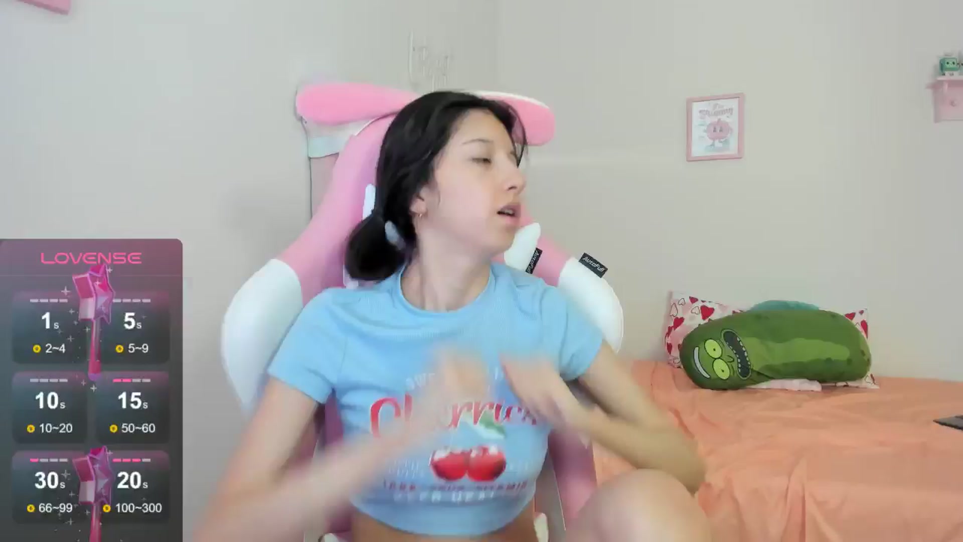 Gallery image thumbnail from Cherrycute666's myfreecams stream on, 08/15/2024, 23:43 image 1 of 20