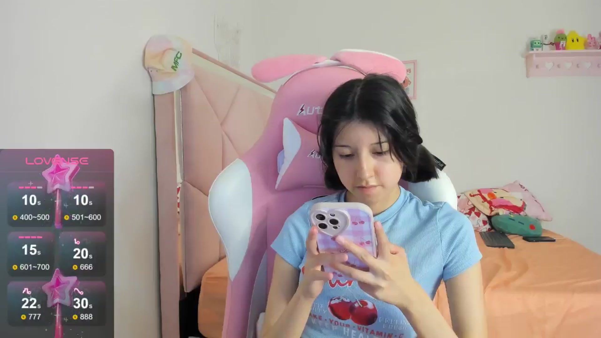 Gallery image thumbnail from Cherrycute666's myfreecams stream on, 08/16/2024, 04:12 image 14 of 20