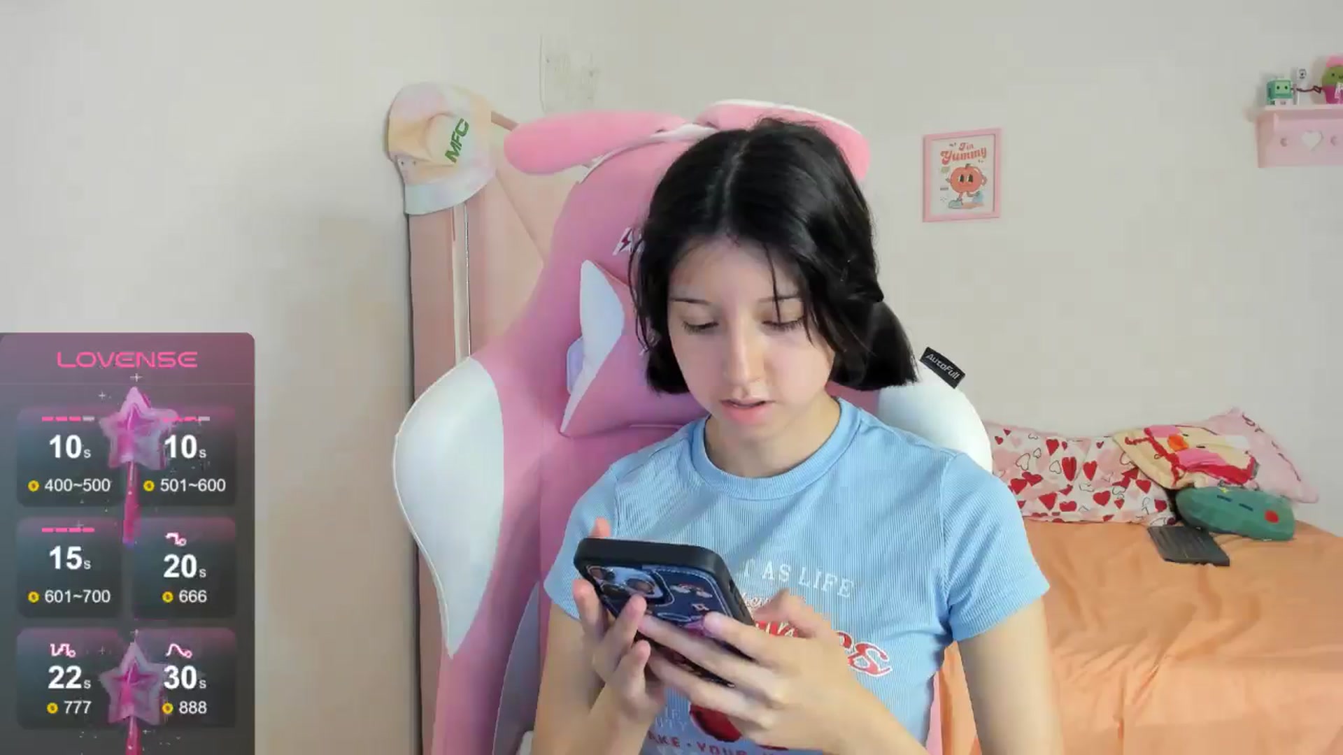 Gallery image thumbnail from Cherrycute666's myfreecams stream on, 08/16/2024, 04:12 image 16 of 20