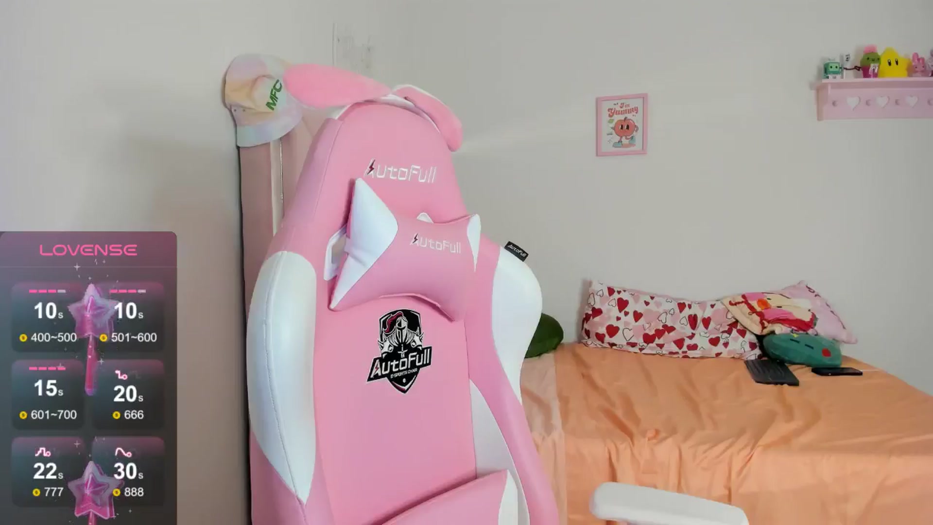 Gallery image thumbnail from Cherrycute666's myfreecams stream on, 08/16/2024, 04:12 image 15 of 20