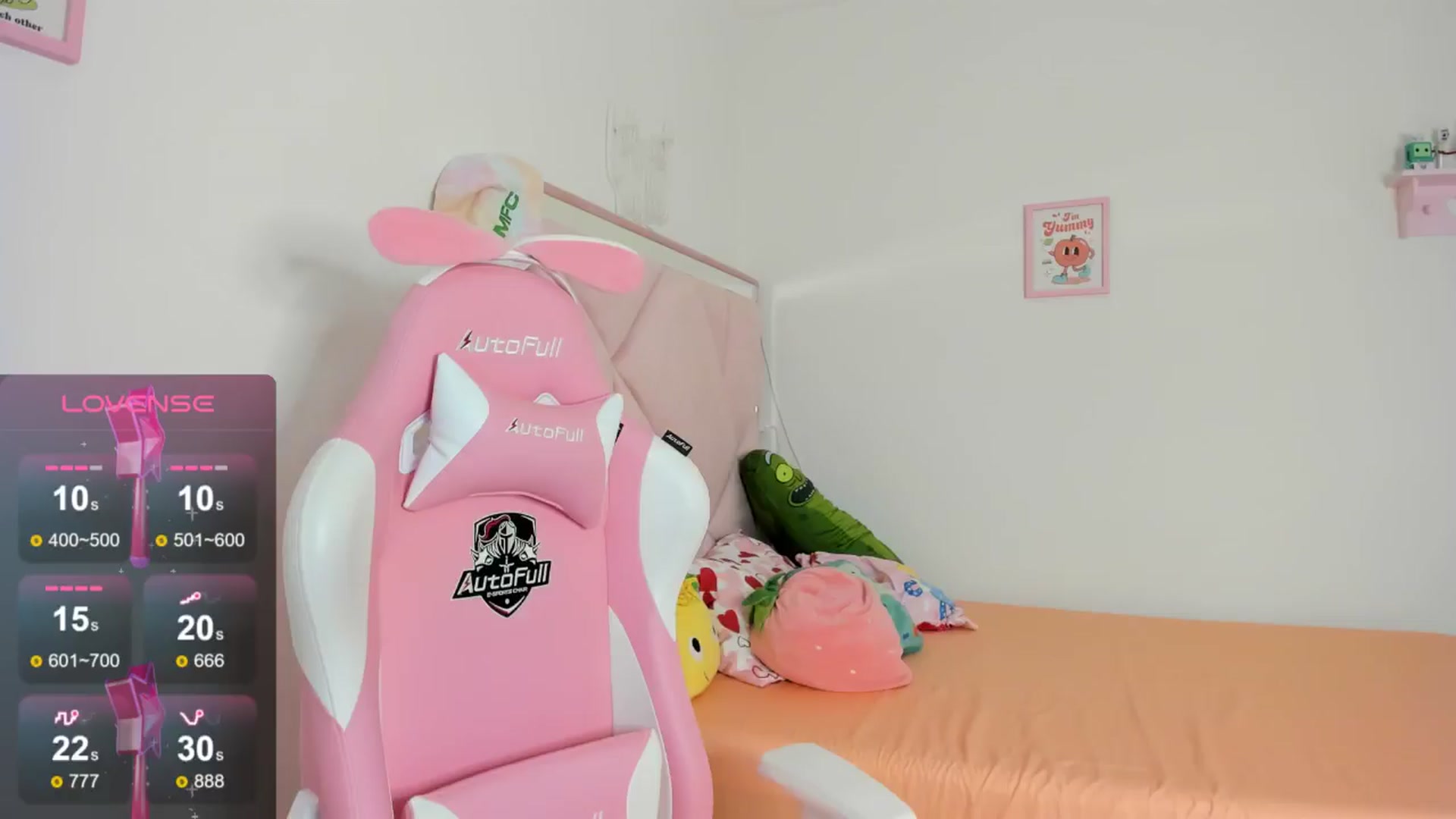 Gallery image thumbnail from Cherrycute666's myfreecams stream on, 08/17/2024, 05:00 image 11 of 20