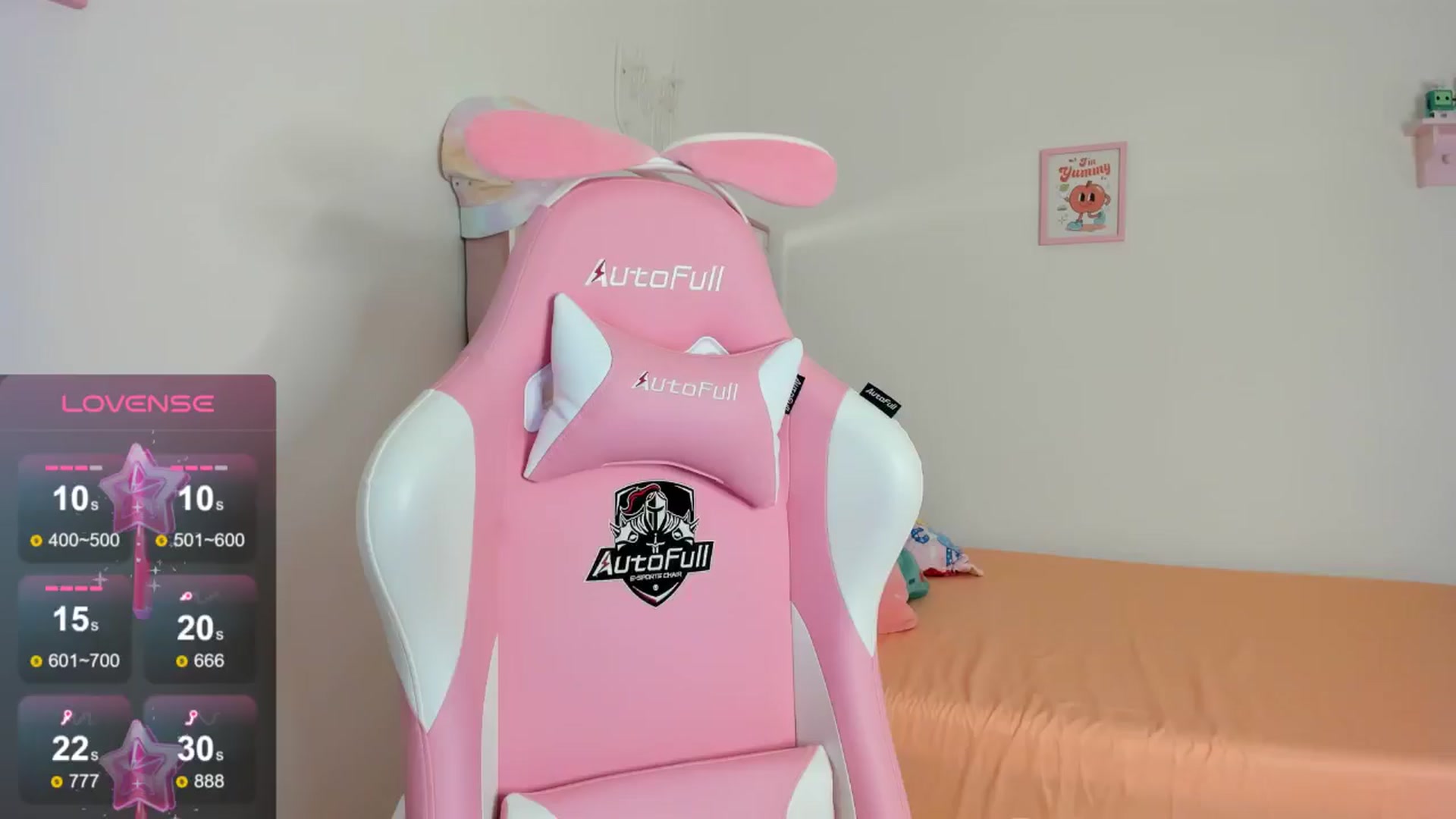 Gallery image thumbnail from Cherrycute666's myfreecams stream on, 08/17/2024, 05:00 image 17 of 20