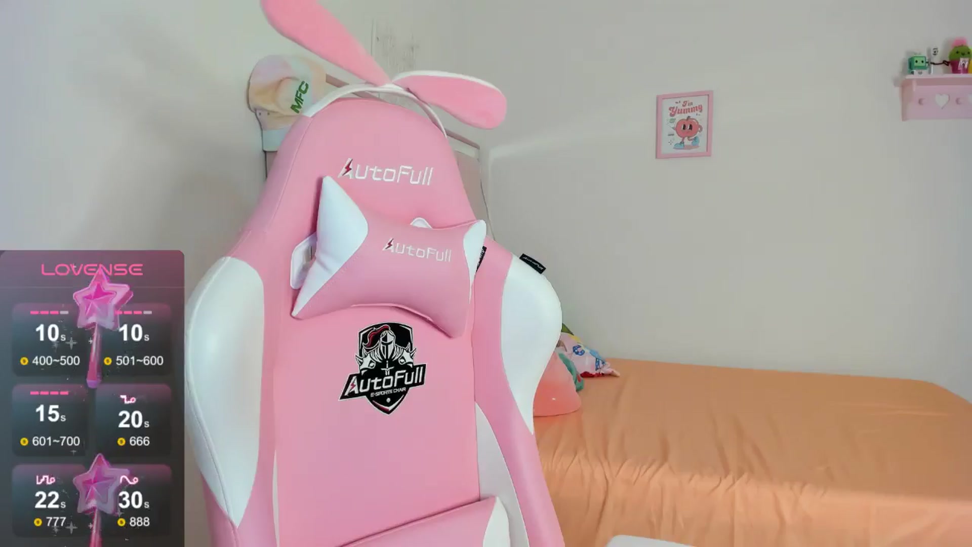 Gallery image thumbnail from Cherrycute666's myfreecams stream on, 08/17/2024, 13:22 image 19 of 20