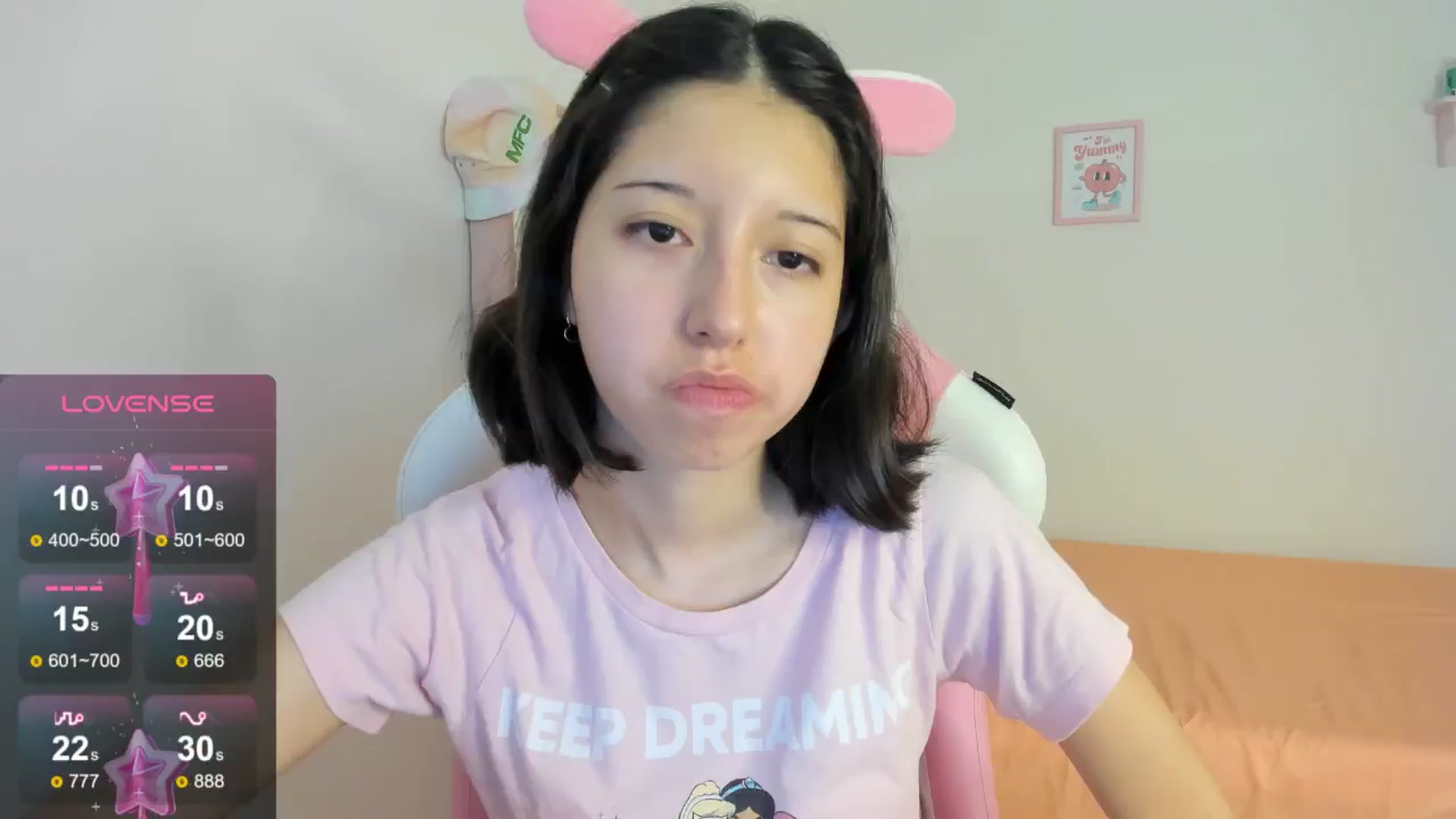 Gallery image thumbnail from Cherrycute666's myfreecams stream on, 08/18/2024, 01:04 image 5 of 20