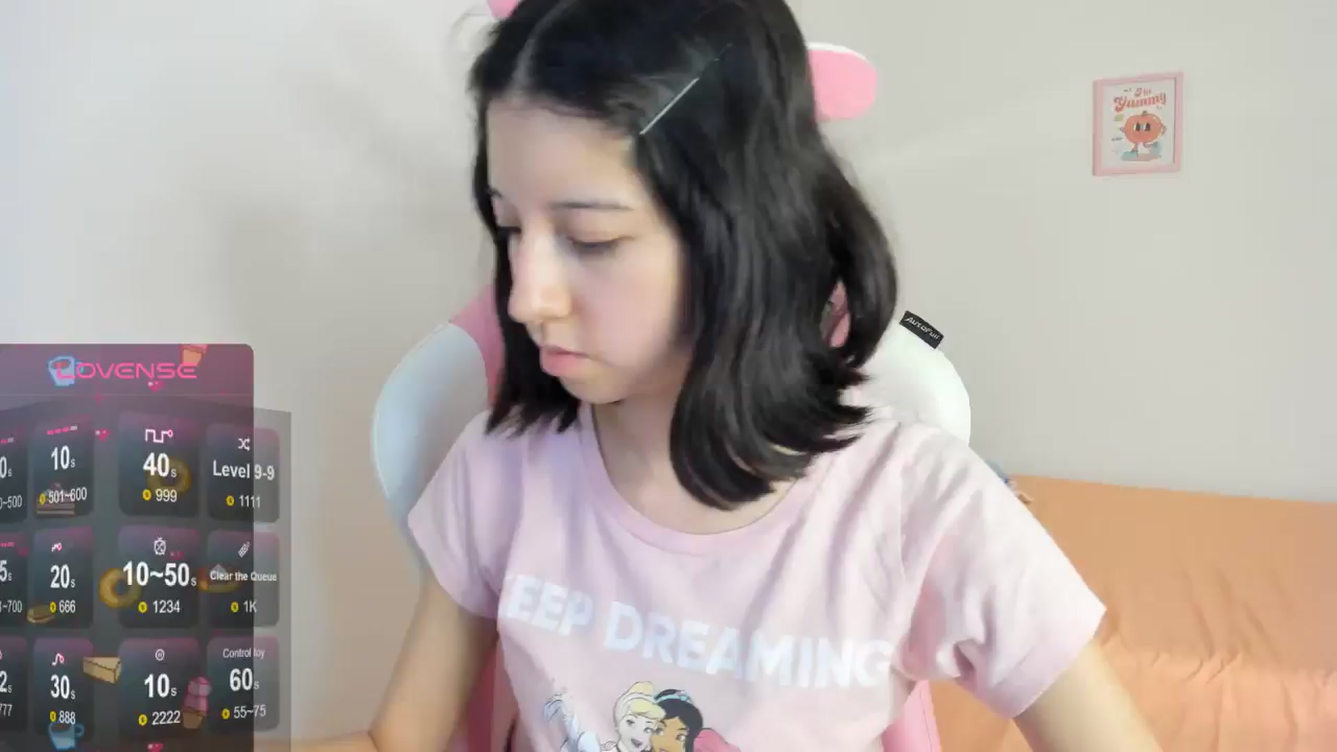Gallery image thumbnail from Cherrycute666's myfreecams stream on, 08/18/2024, 03:35 image 3 of 20