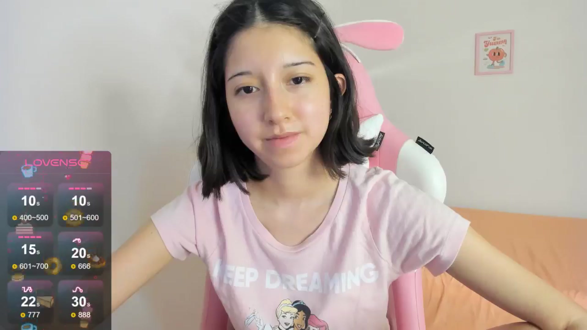 Gallery image thumbnail from Cherrycute666's myfreecams stream on, 08/18/2024, 03:35 image 6 of 20