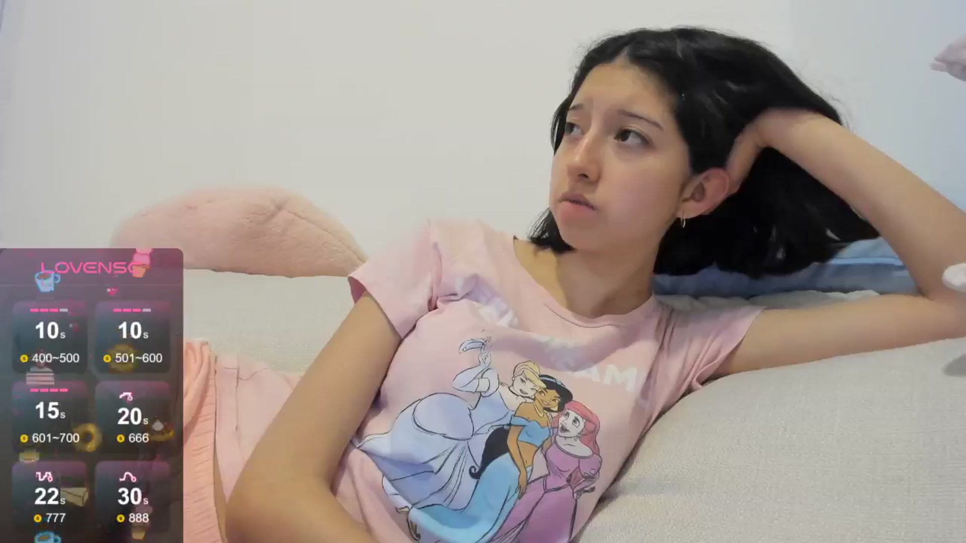Gallery image thumbnail from Cherrycute666's myfreecams stream on, 08/18/2024, 03:35 image 12 of 20