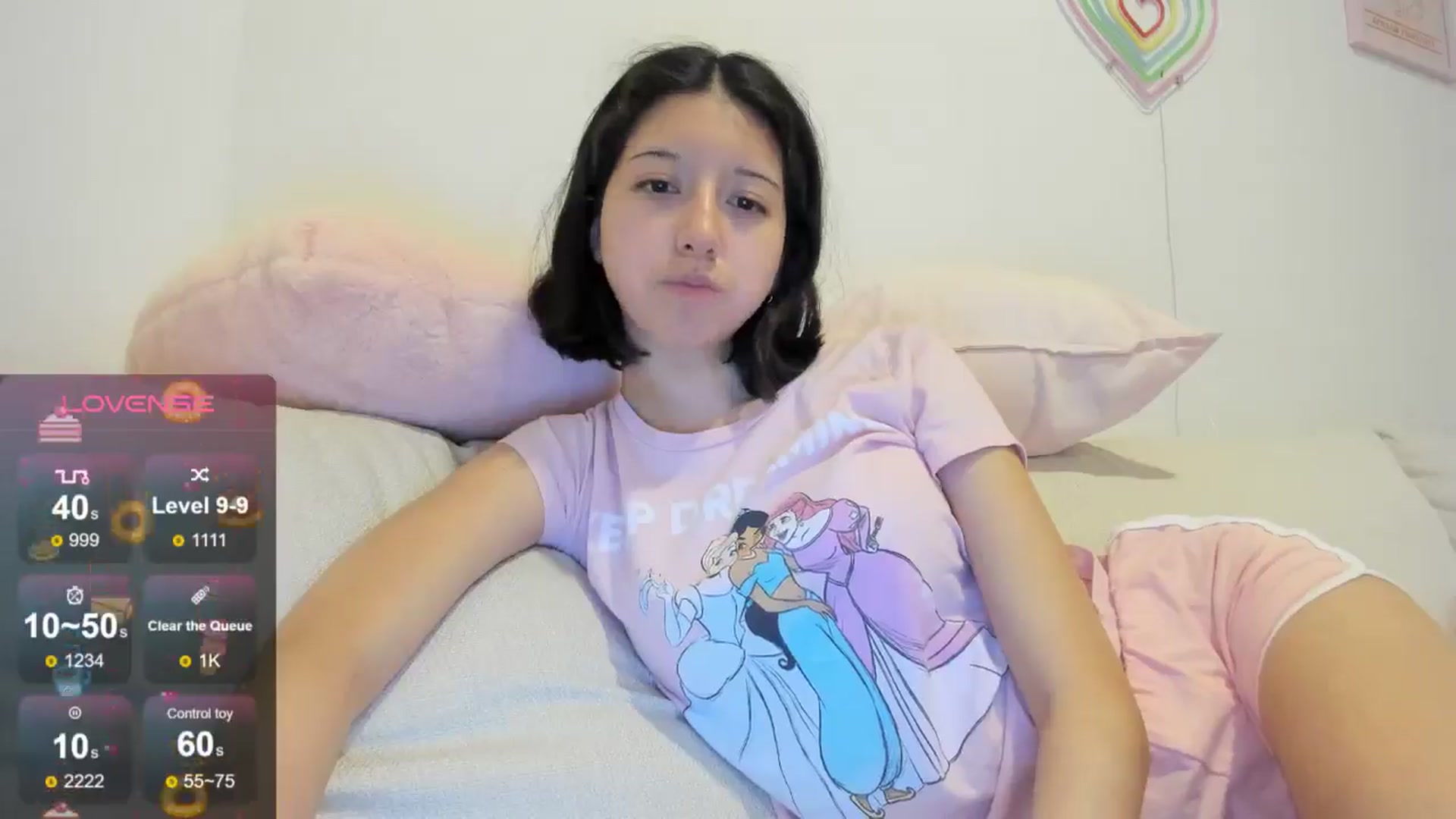 Gallery image thumbnail from Cherrycute666's myfreecams stream on, 08/18/2024, 05:32 image 3 of 20