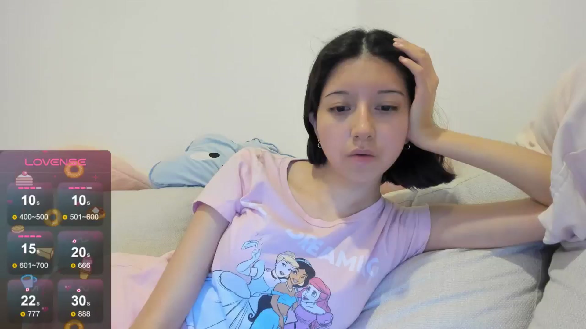 Gallery image thumbnail from Cherrycute666's myfreecams stream on, 08/18/2024, 07:03 image 11 of 20