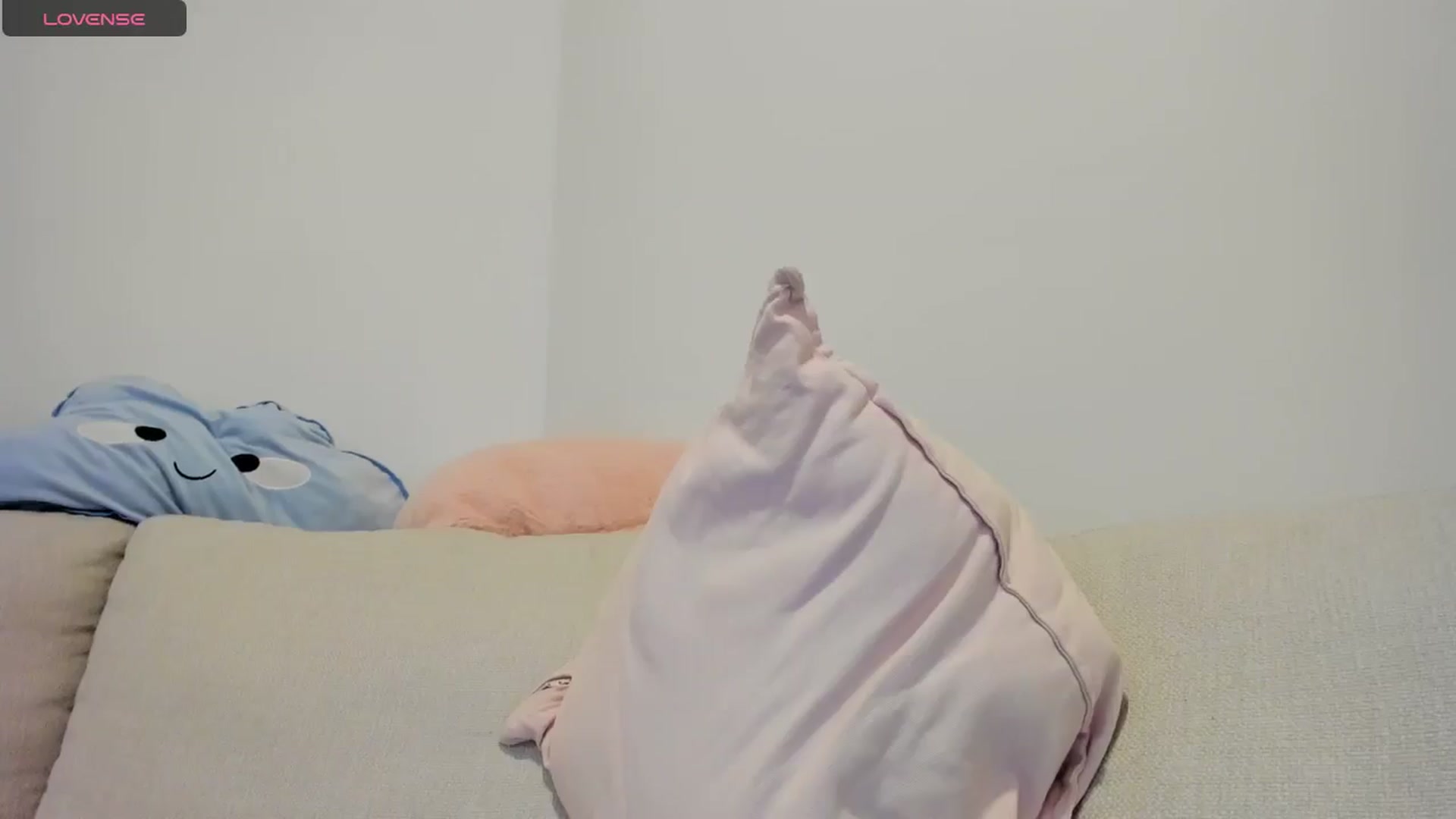 Gallery image thumbnail from Cherrycute666's myfreecams stream on, 08/18/2024, 07:36 image 12 of 20