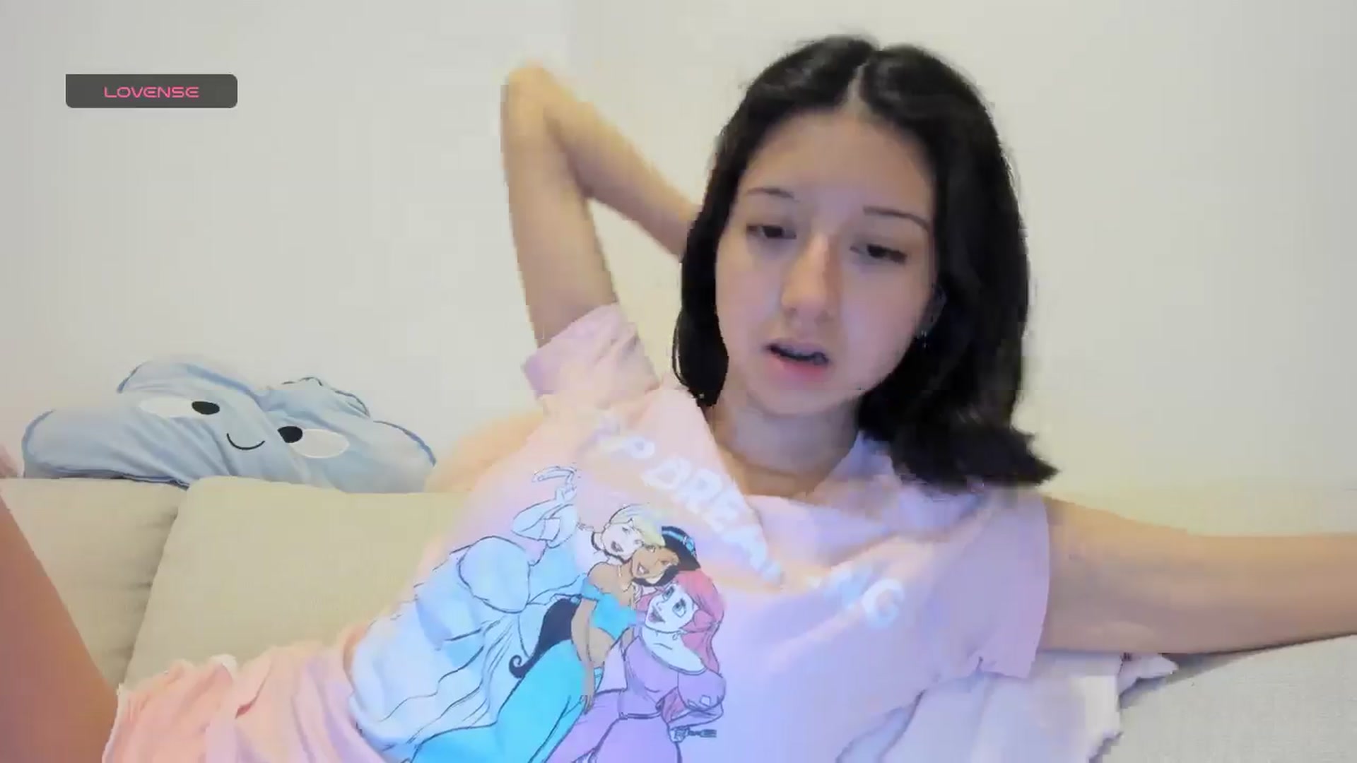 Gallery image thumbnail from Cherrycute666's myfreecams stream on, 08/18/2024, 07:36 image 7 of 20