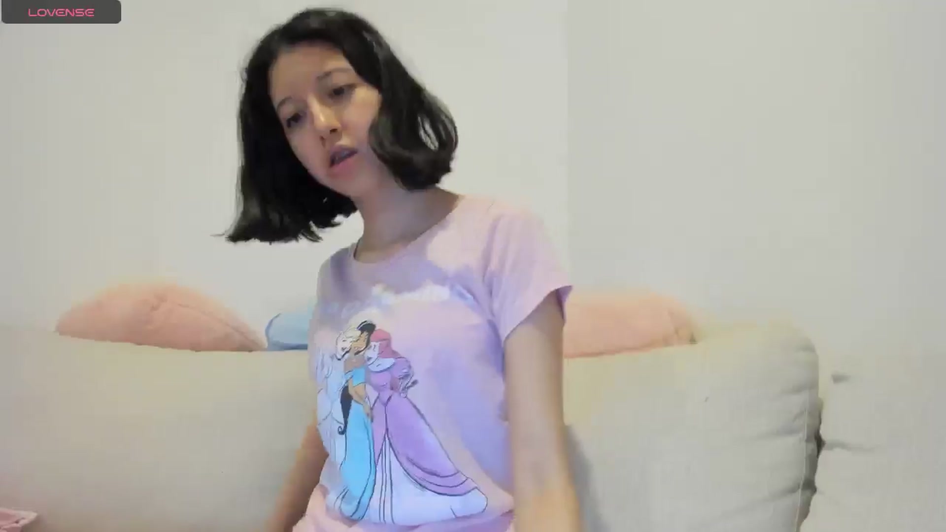 Gallery image thumbnail from Cherrycute666's myfreecams stream on, 08/18/2024, 07:36 image 13 of 20