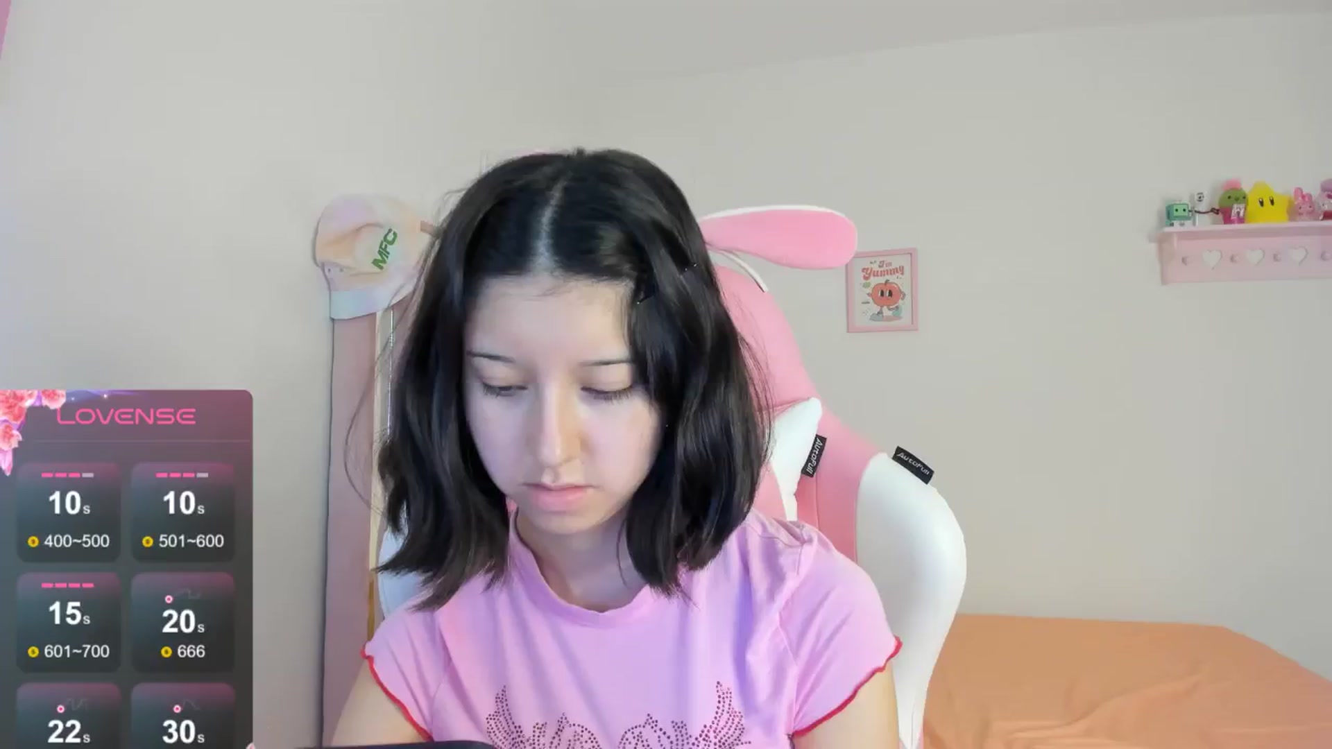 Gallery image thumbnail from Cherrycute666's myfreecams stream on, 08/19/2024, 02:17 image 4 of 20