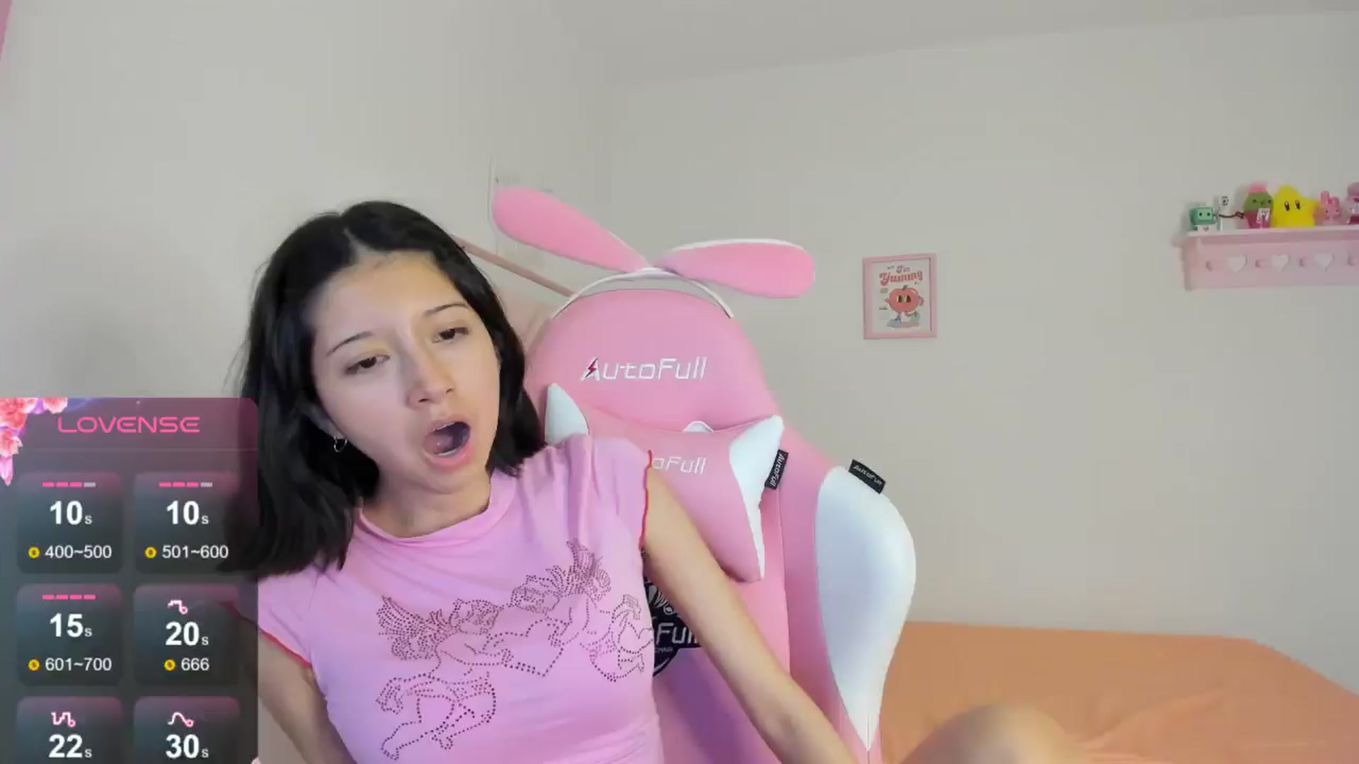 Gallery image thumbnail from Cherrycute666's myfreecams stream on, 08/19/2024, 02:17 image 9 of 20
