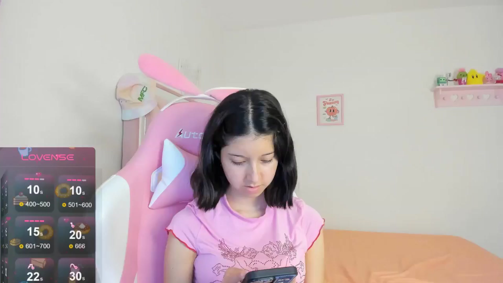 Gallery image thumbnail from Cherrycute666's myfreecams stream on, 08/19/2024, 02:17 image 15 of 20