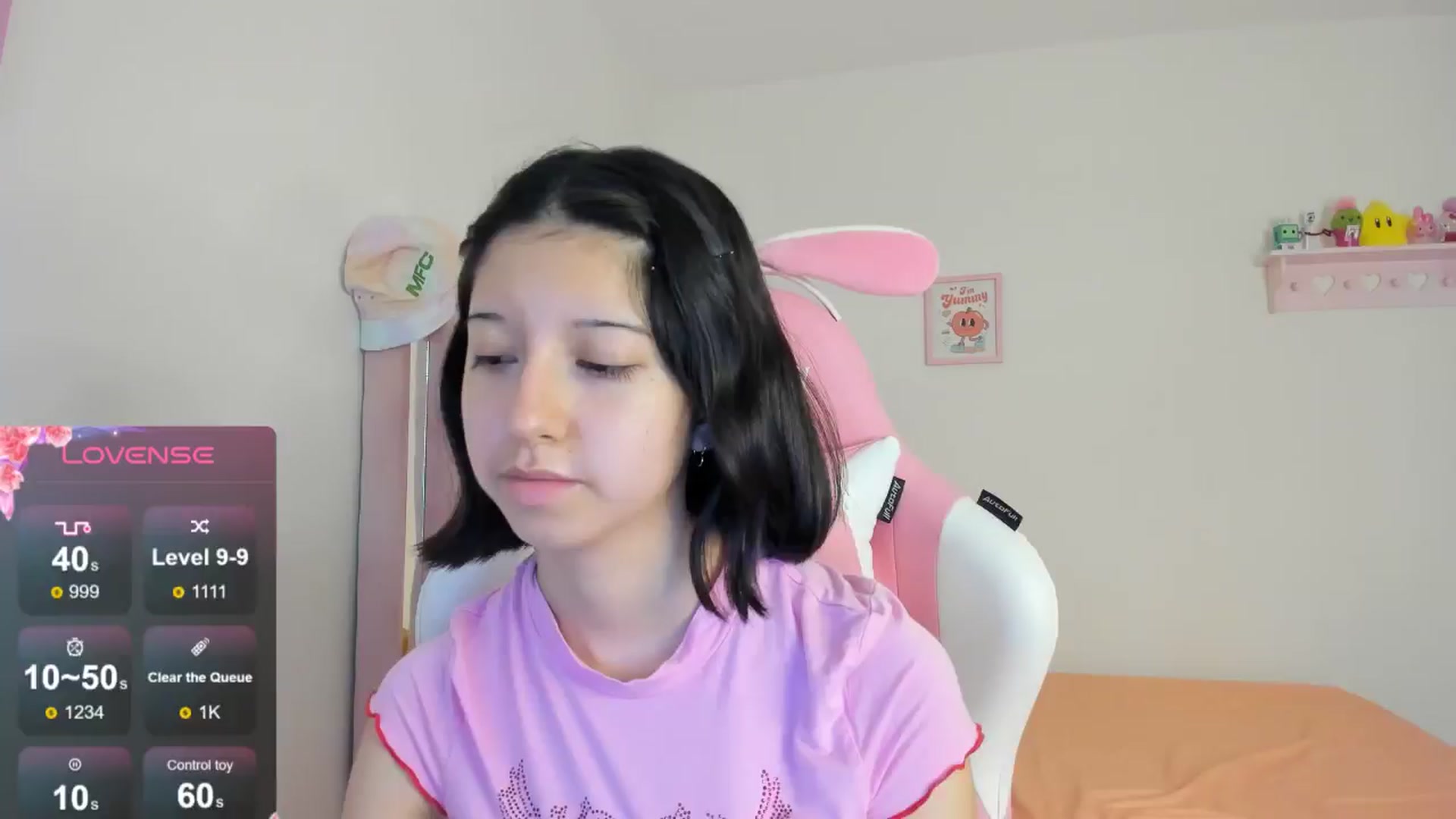 Gallery image thumbnail from Cherrycute666's myfreecams stream on, 08/19/2024, 02:17 image 2 of 20
