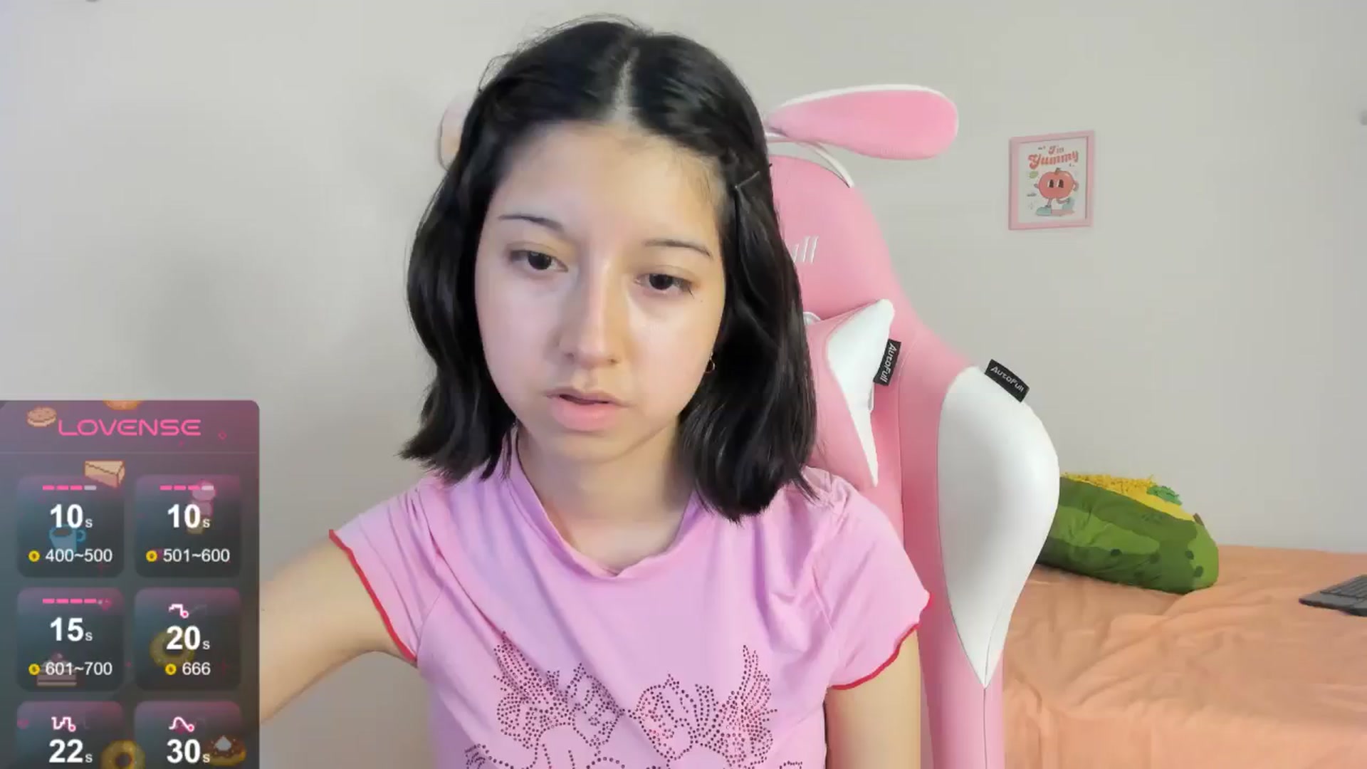 Gallery image thumbnail from Cherrycute666's myfreecams stream on, 08/19/2024, 04:31 image 3 of 20