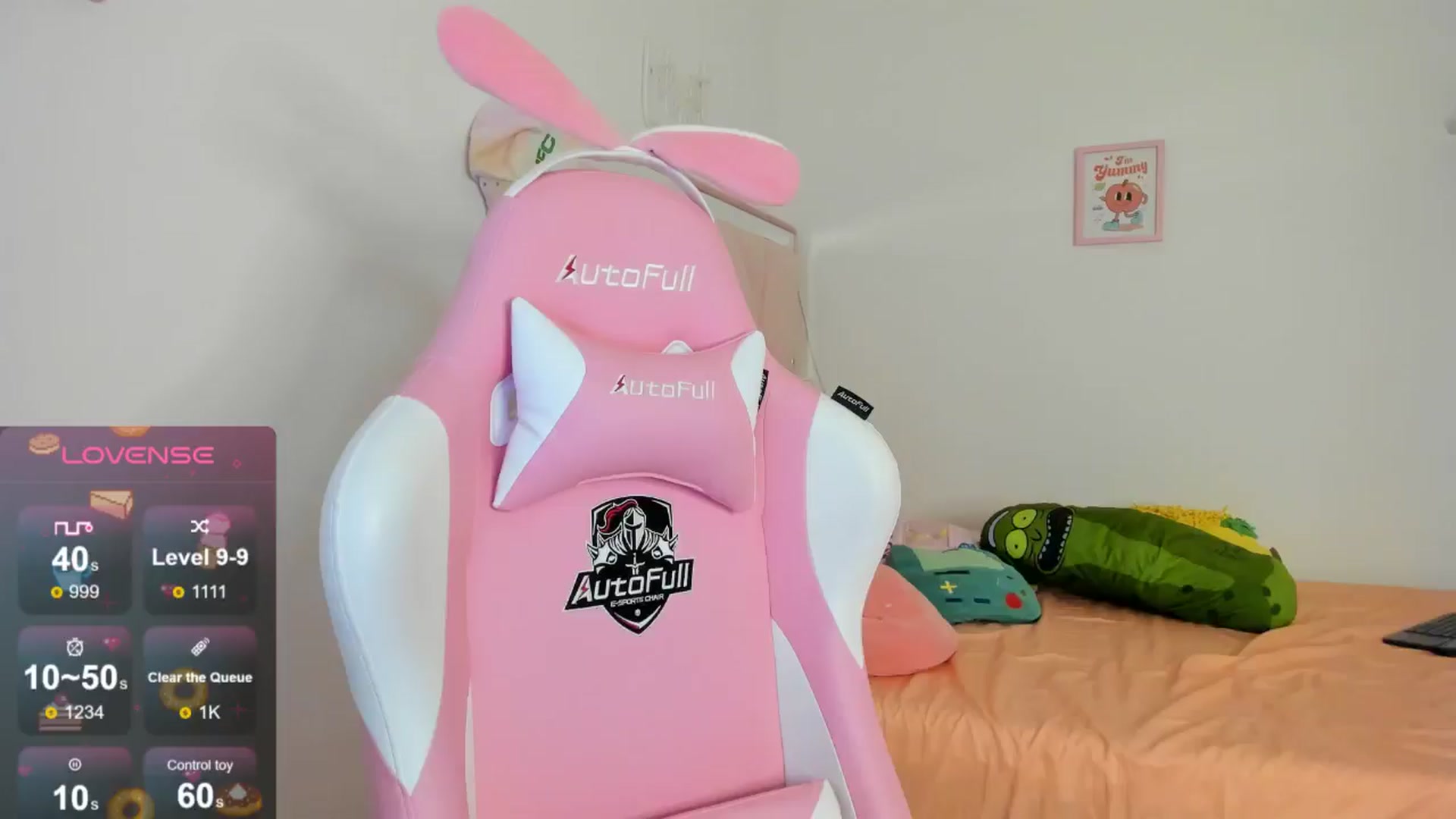 Gallery image thumbnail from Cherrycute666's myfreecams stream on, 08/19/2024, 04:31 image 6 of 20
