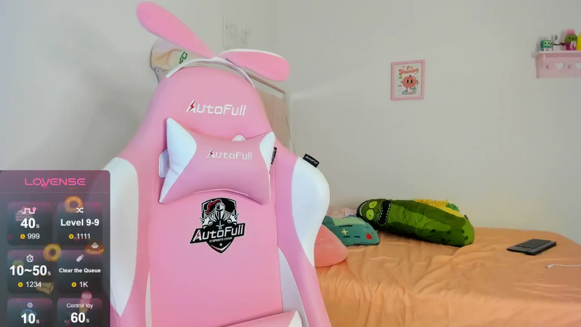 Gallery image thumbnail from Cherrycute666's myfreecams stream on, 08/19/2024, 04:31 image 13 of 20