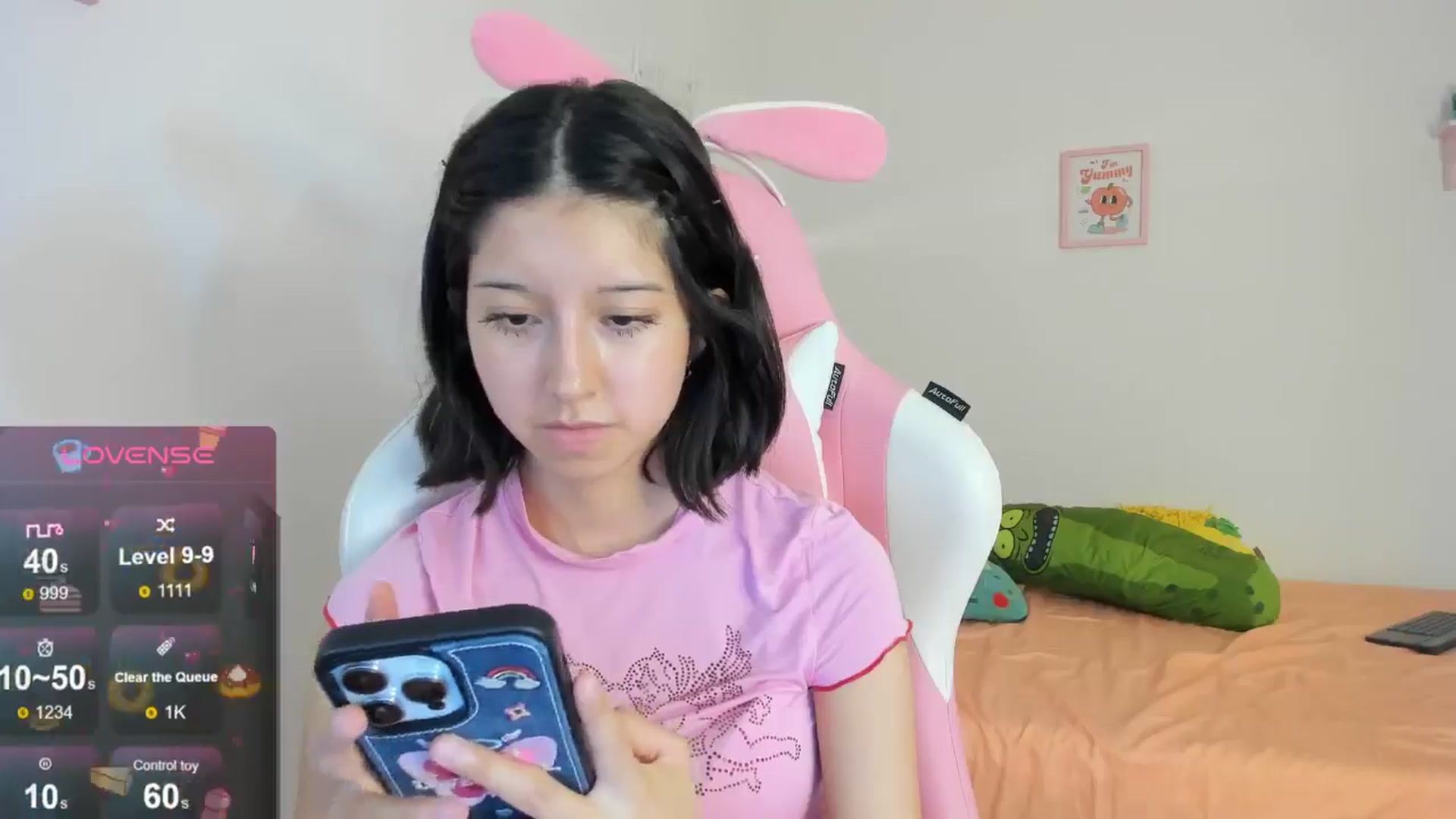 Gallery image thumbnail from Cherrycute666's myfreecams stream on, 08/19/2024, 05:10 image 18 of 20
