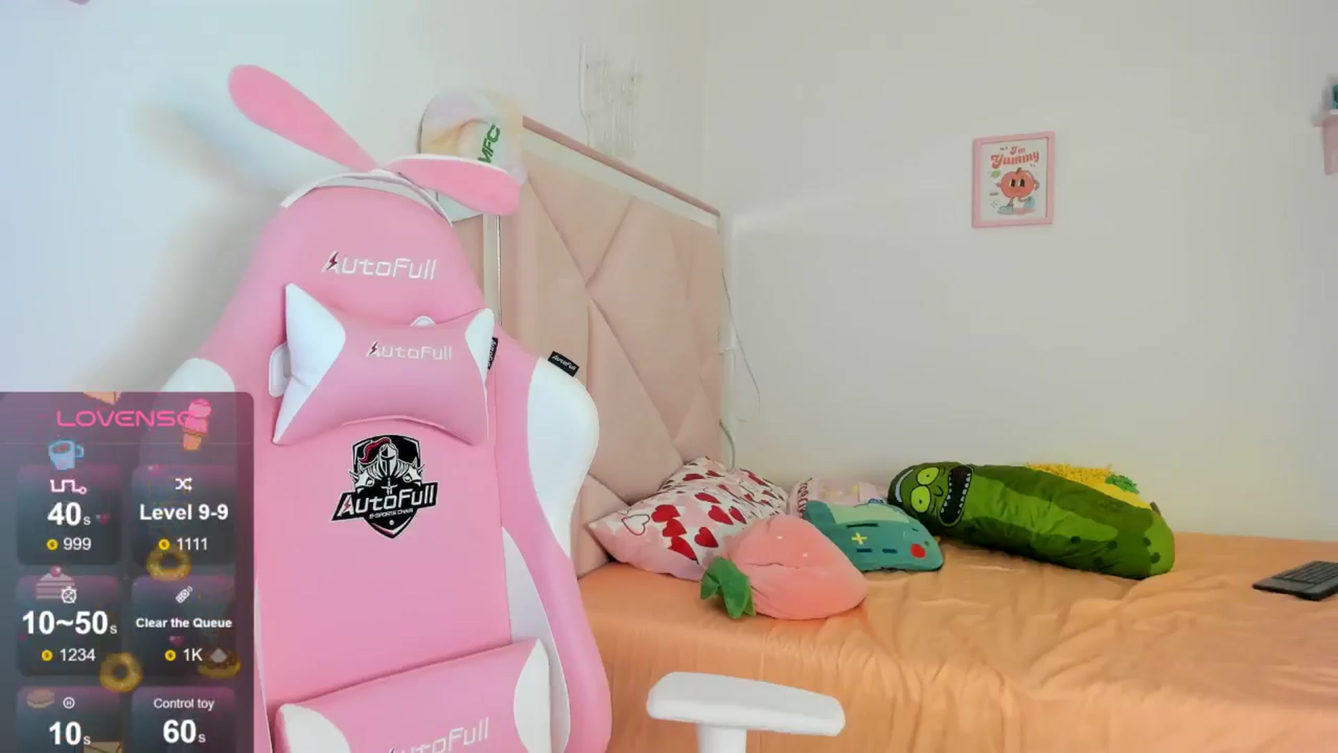 Gallery image thumbnail from Cherrycute666's myfreecams stream on, 08/19/2024, 05:28 image 7 of 20
