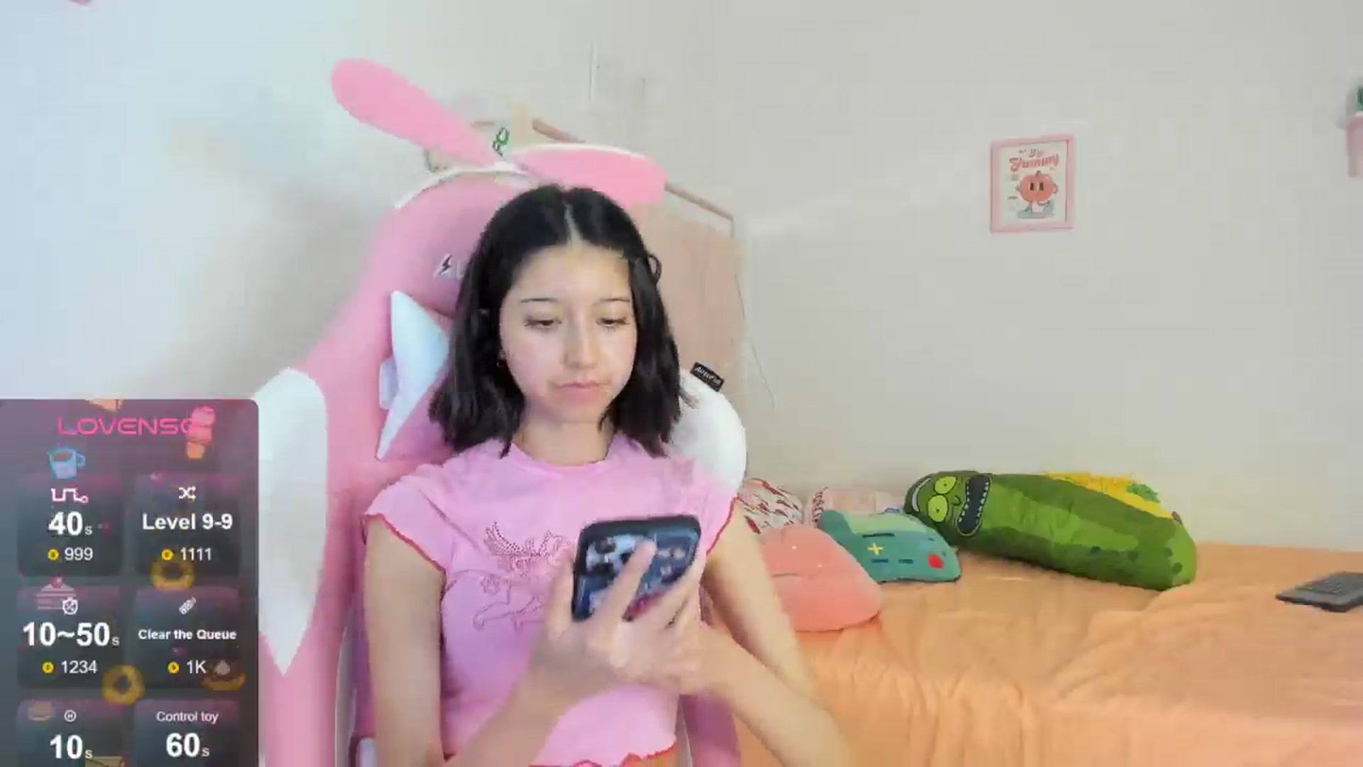 Gallery image thumbnail from Cherrycute666's myfreecams stream on, 08/19/2024, 05:28 image 9 of 20