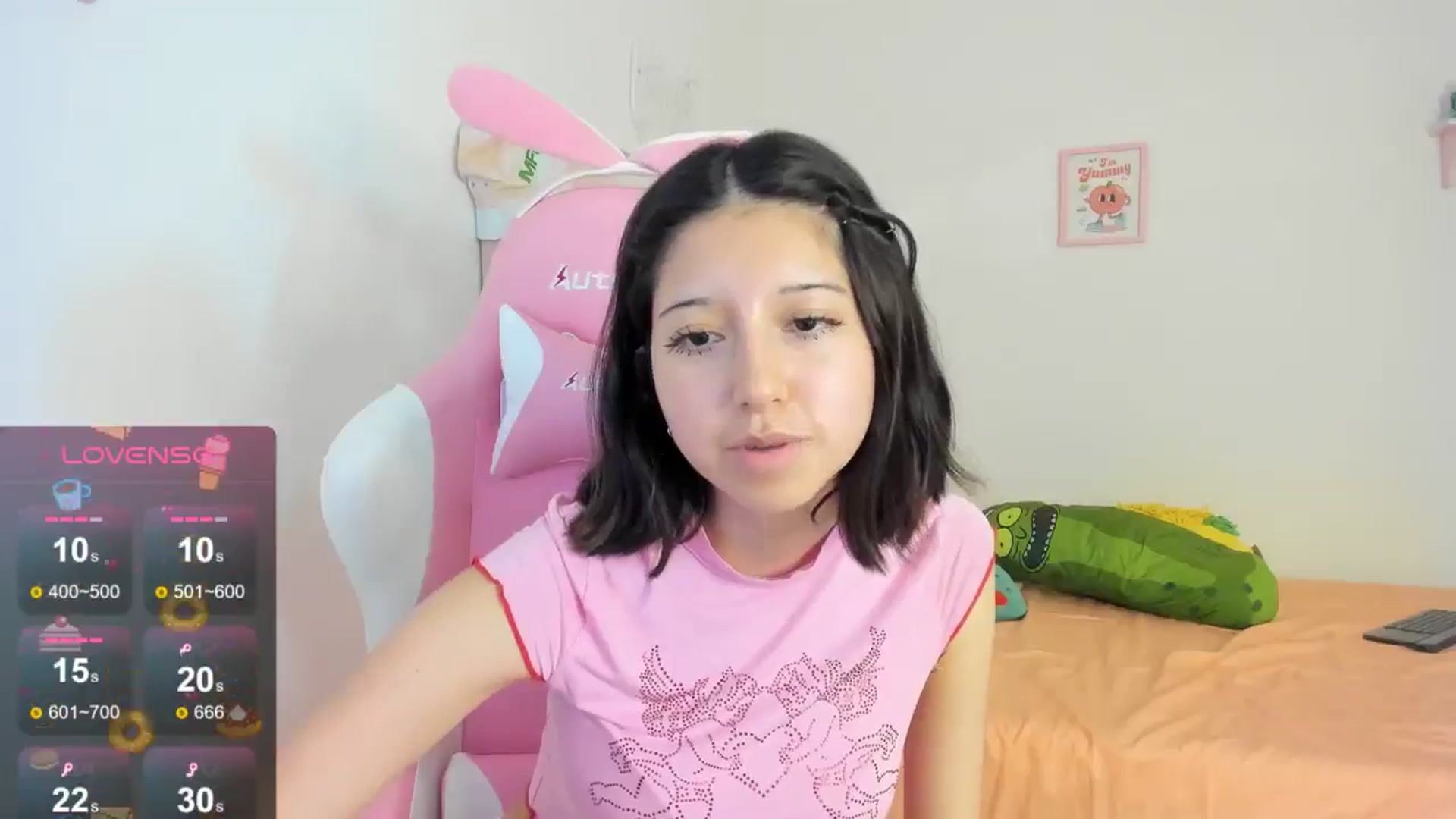 Gallery image thumbnail from Cherrycute666's myfreecams stream on, 08/19/2024, 05:28 image 12 of 20