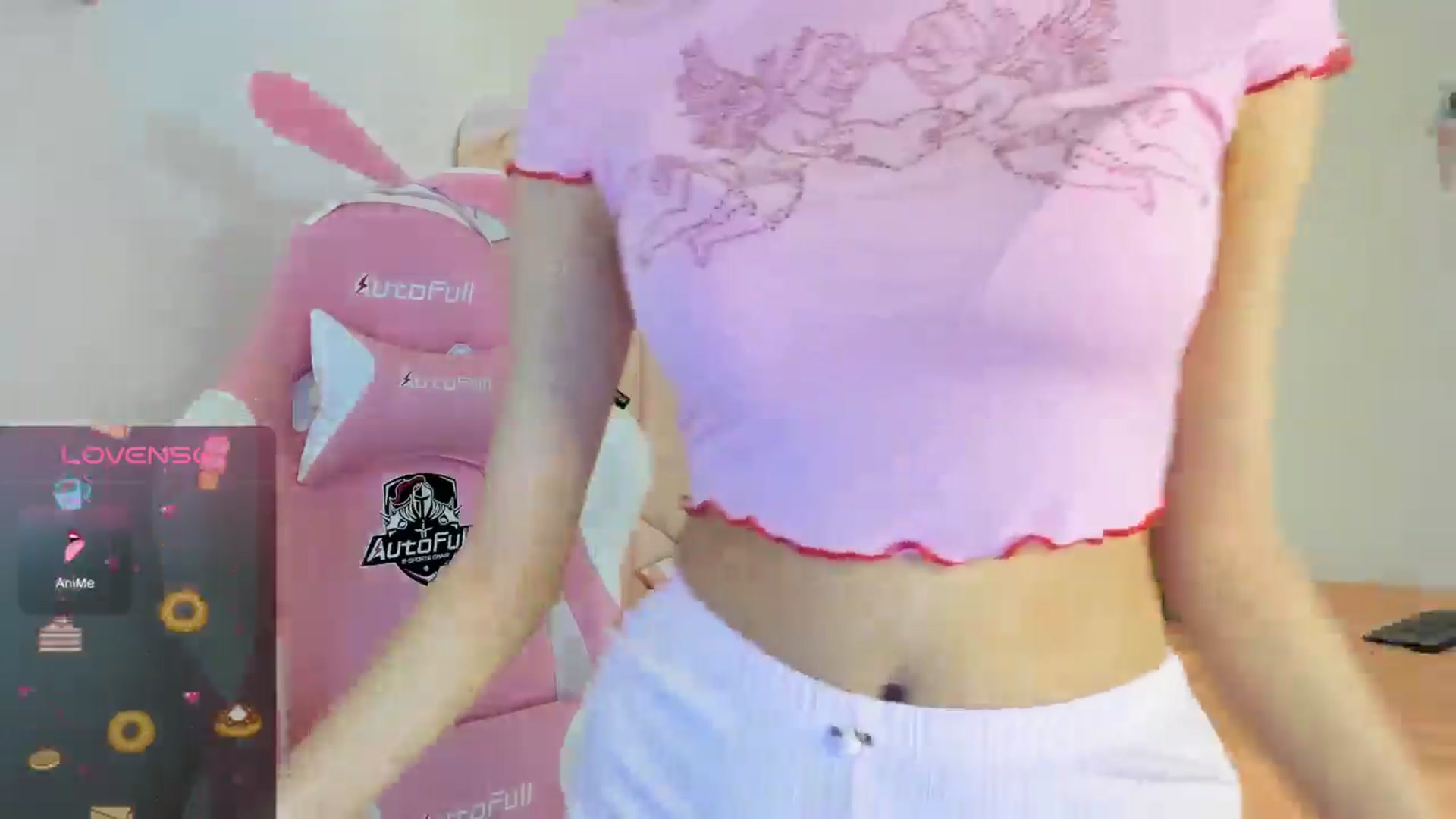 Gallery image thumbnail from Cherrycute666's myfreecams stream on, 08/19/2024, 05:28 image 5 of 20