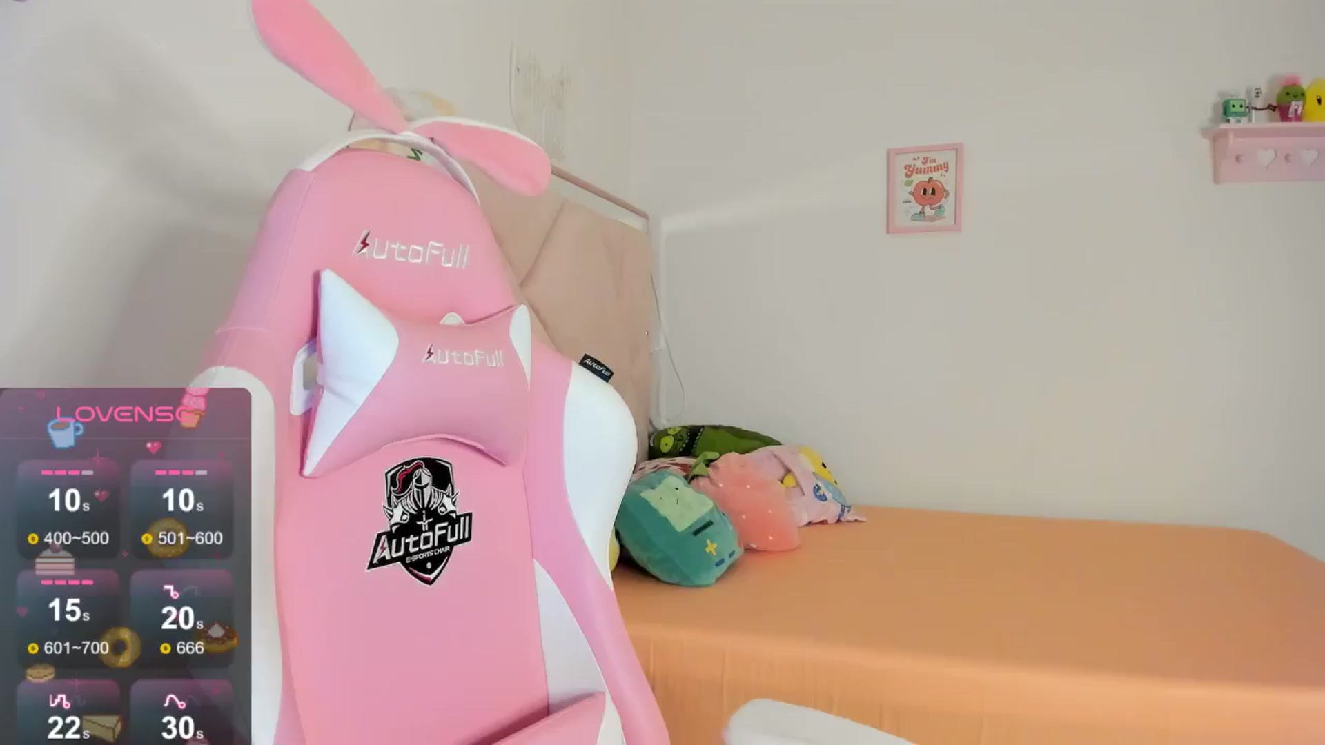 Gallery image thumbnail from Cherrycute666's myfreecams stream on, 08/20/2024, 03:06 image 13 of 20