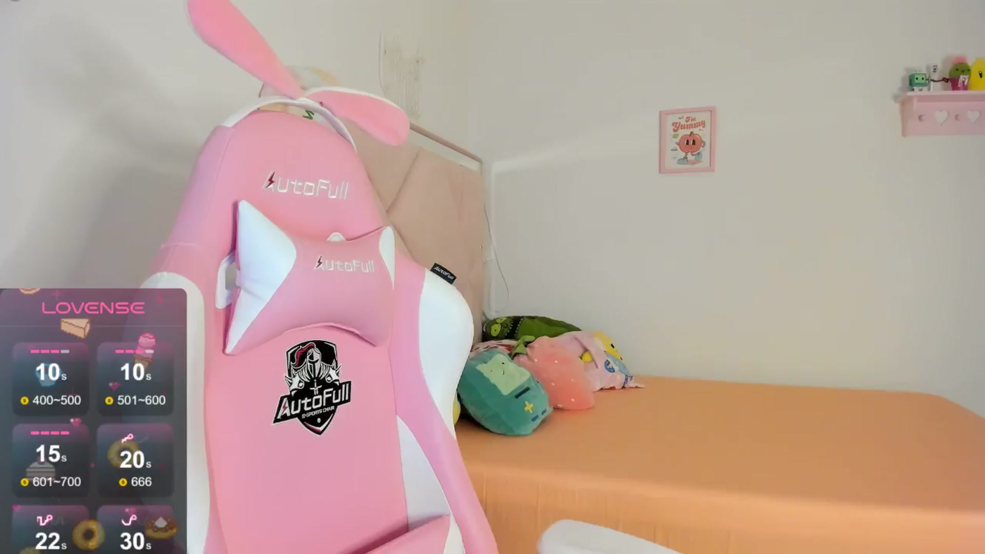 Gallery image thumbnail from Cherrycute666's myfreecams stream on, 08/20/2024, 03:06 image 11 of 20