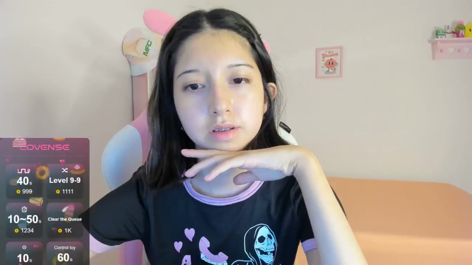 Gallery image thumbnail from Cherrycute666's myfreecams stream on, 08/20/2024, 03:06 image 9 of 20