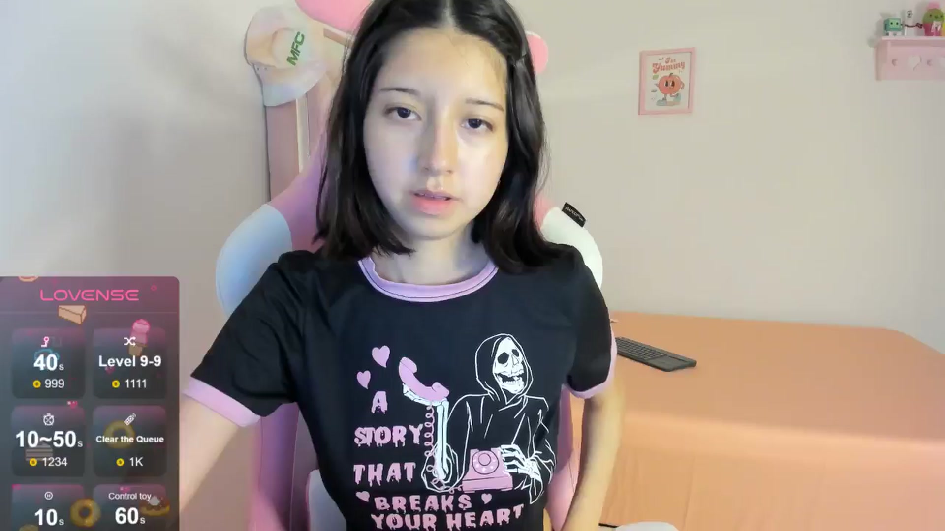 Gallery image thumbnail from Cherrycute666's myfreecams stream on, 08/20/2024, 03:21 image 13 of 20