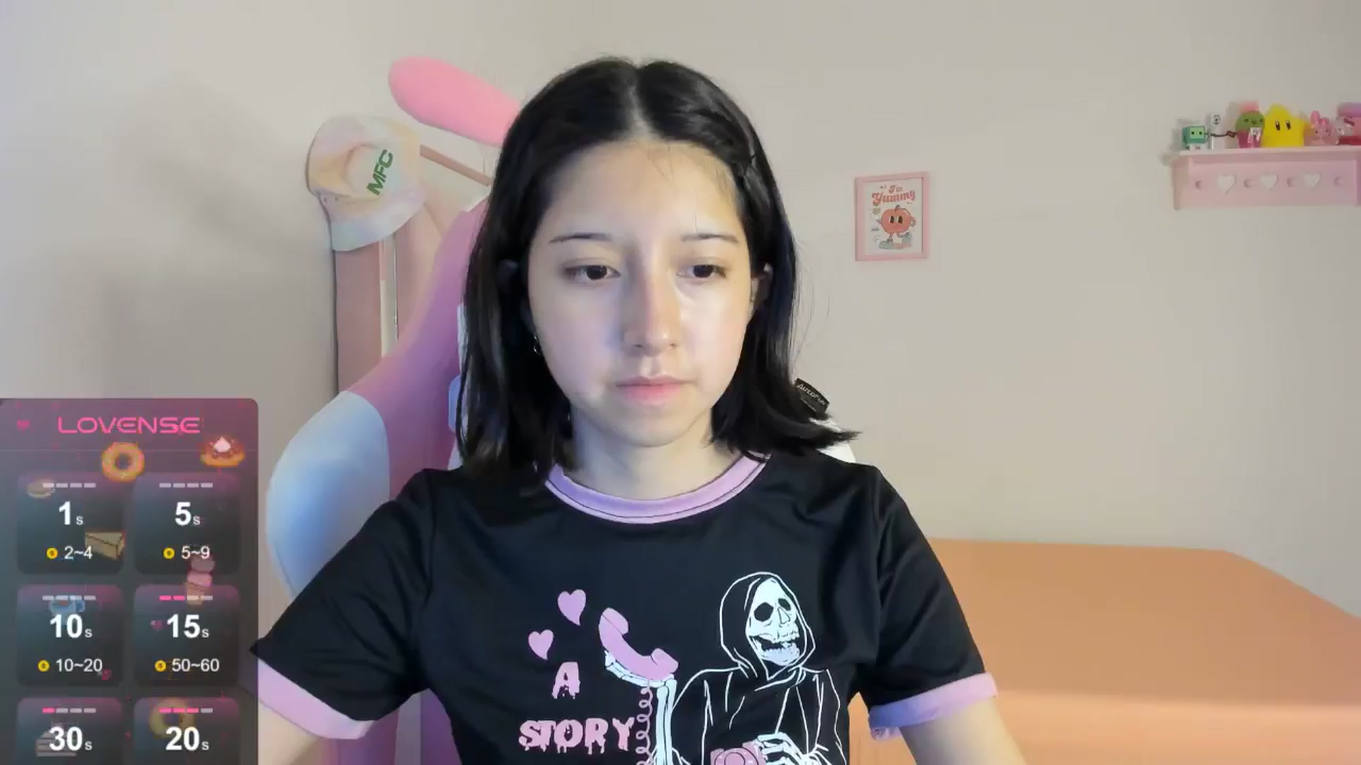Gallery image thumbnail from Cherrycute666's myfreecams stream on, 08/20/2024, 04:06 image 6 of 20
