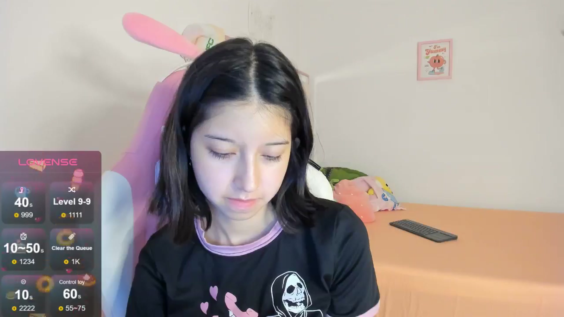 Gallery image thumbnail from Cherrycute666's myfreecams stream on, 08/20/2024, 06:30 image 10 of 20