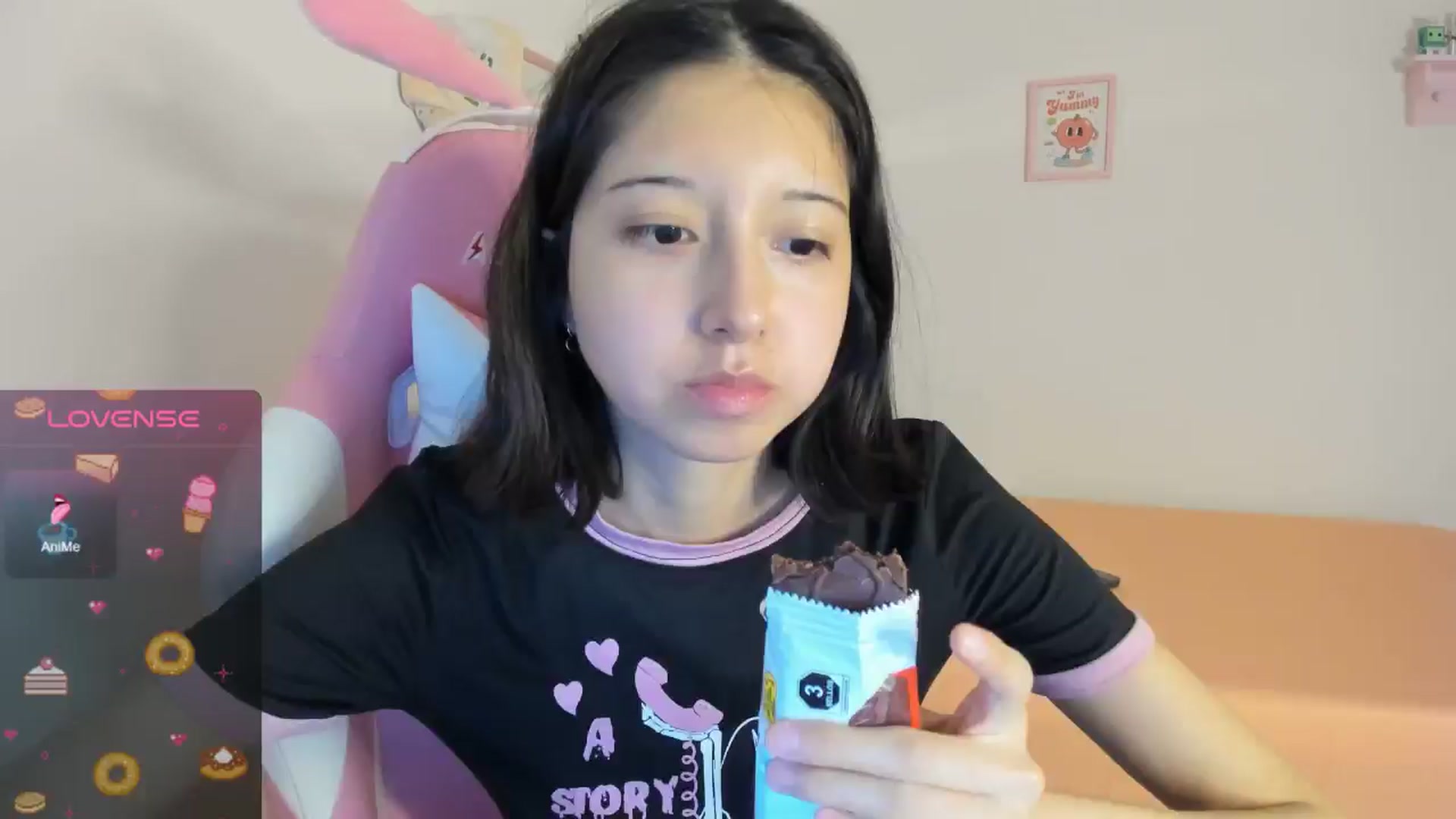 Gallery image thumbnail from Cherrycute666's myfreecams stream on, 08/20/2024, 06:30 image 1 of 20