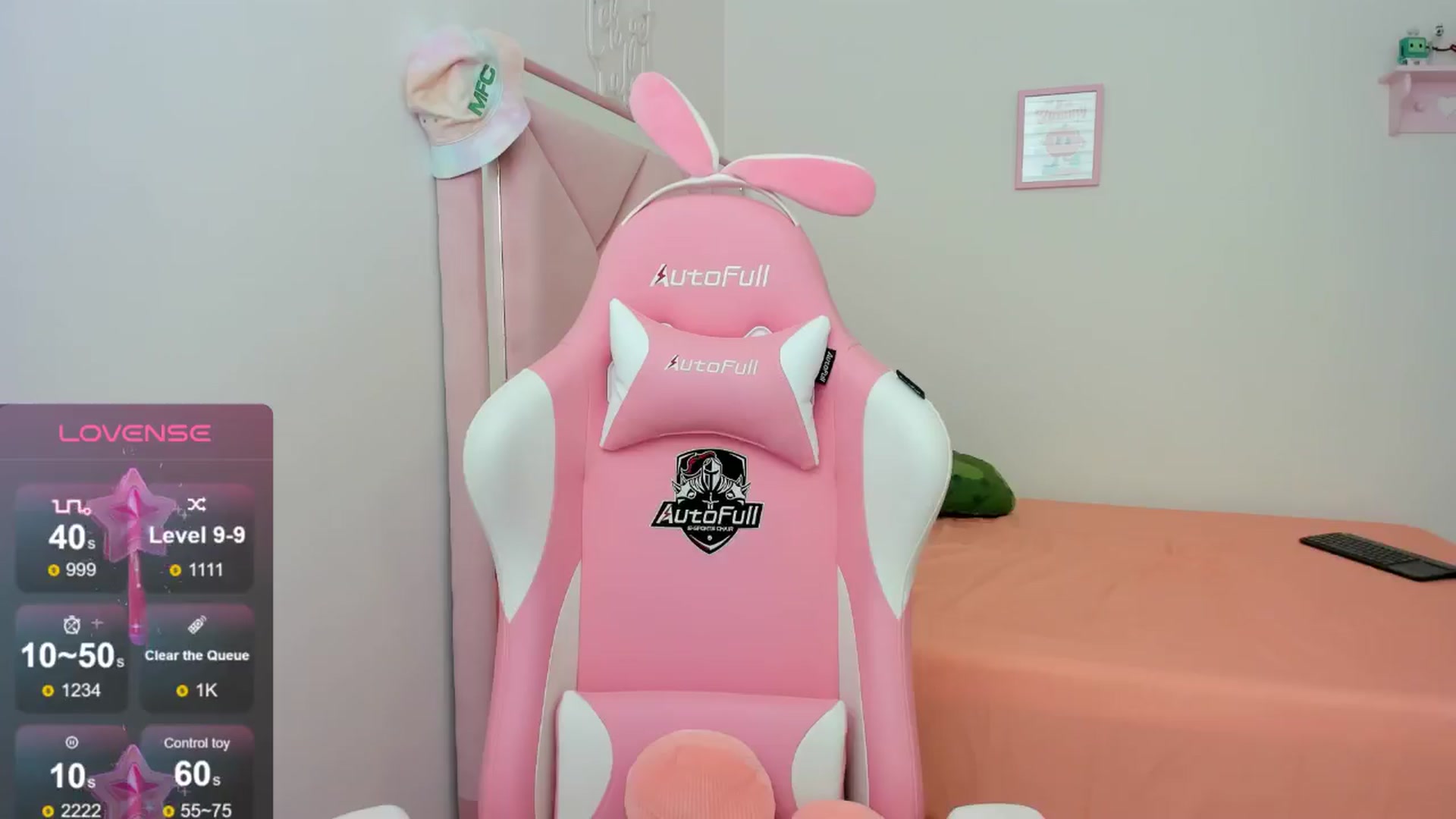 Gallery image thumbnail from Cherrycute666's myfreecams stream on, 08/27/2024, 21:43 image 6 of 20