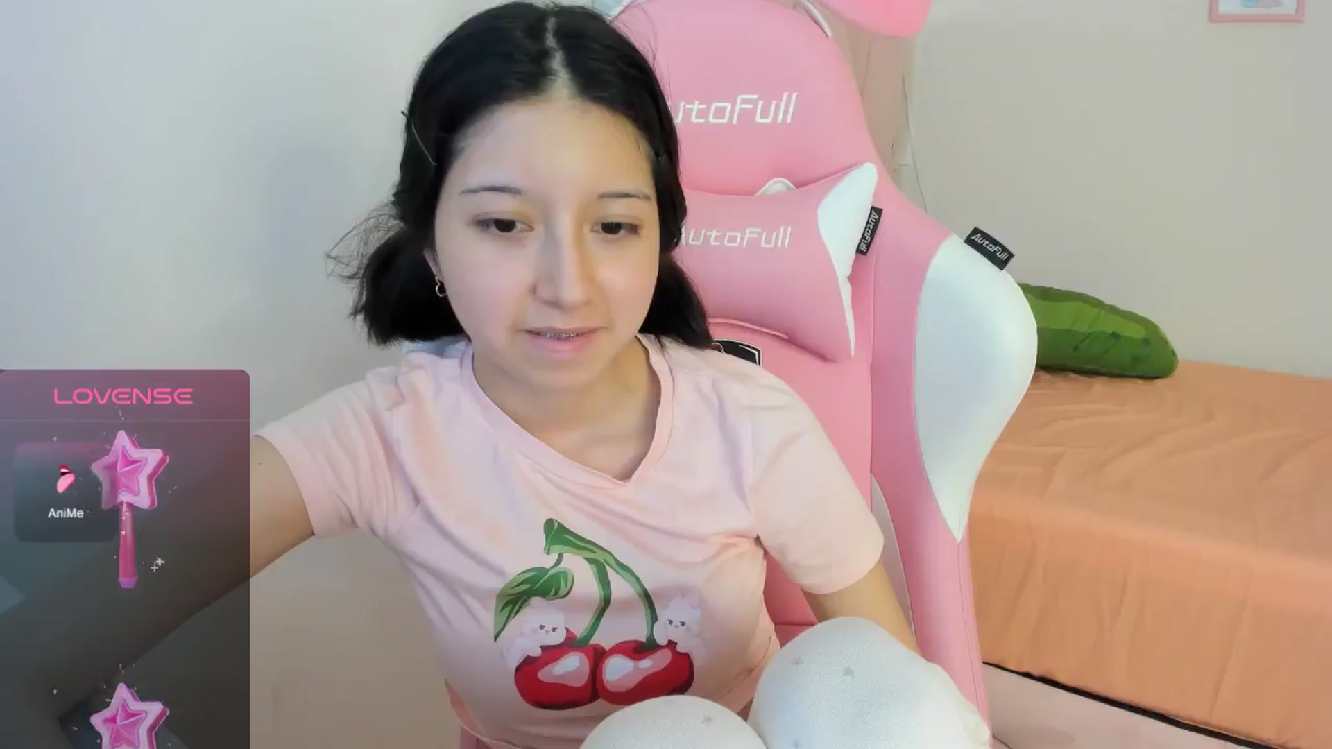 Gallery image thumbnail from Cherrycute666's myfreecams stream on, 08/27/2024, 22:16 image 16 of 20