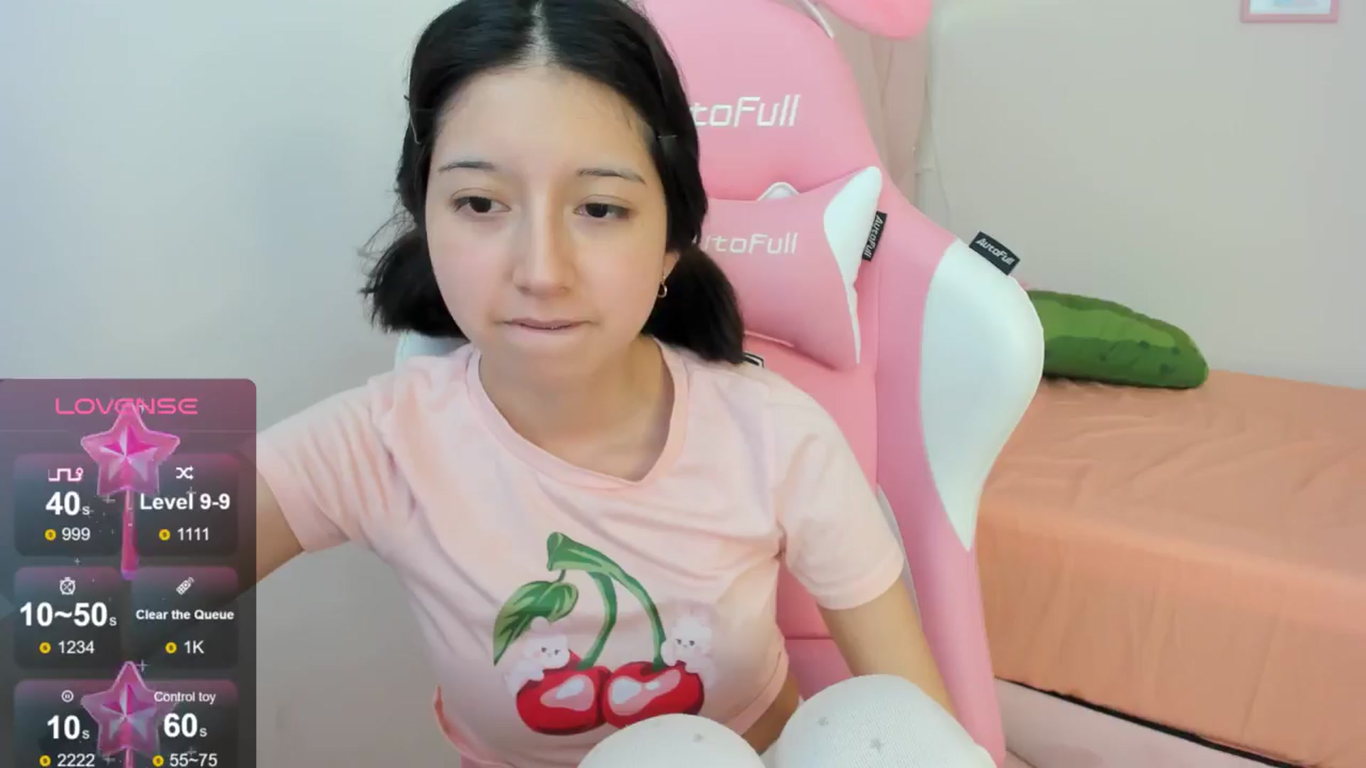Gallery image thumbnail from Cherrycute666's myfreecams stream on, 08/27/2024, 22:16 image 10 of 20