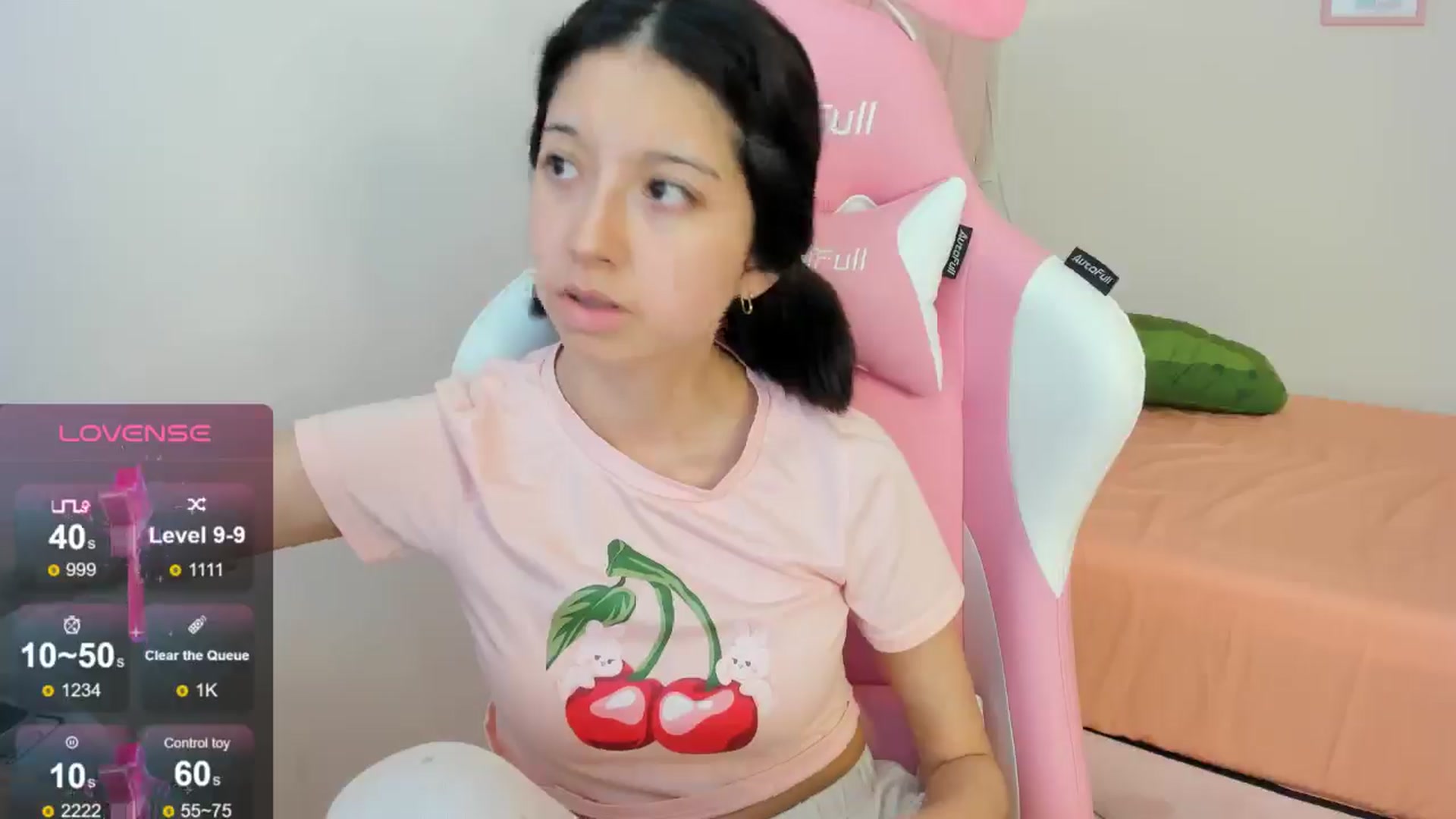 Gallery image thumbnail from Cherrycute666's myfreecams stream on, 08/27/2024, 22:16 image 12 of 20
