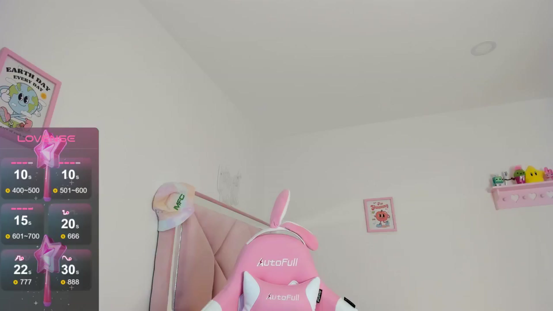 Gallery image thumbnail from Cherrycute666's myfreecams stream on, 08/28/2024, 06:32 image 18 of 20