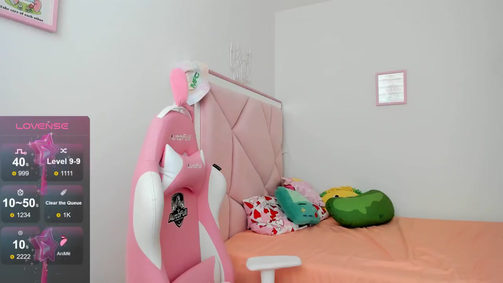 Gallery image thumbnail from Cherrycute666's myfreecams stream on, 08/28/2024, 21:11 image 17 of 20