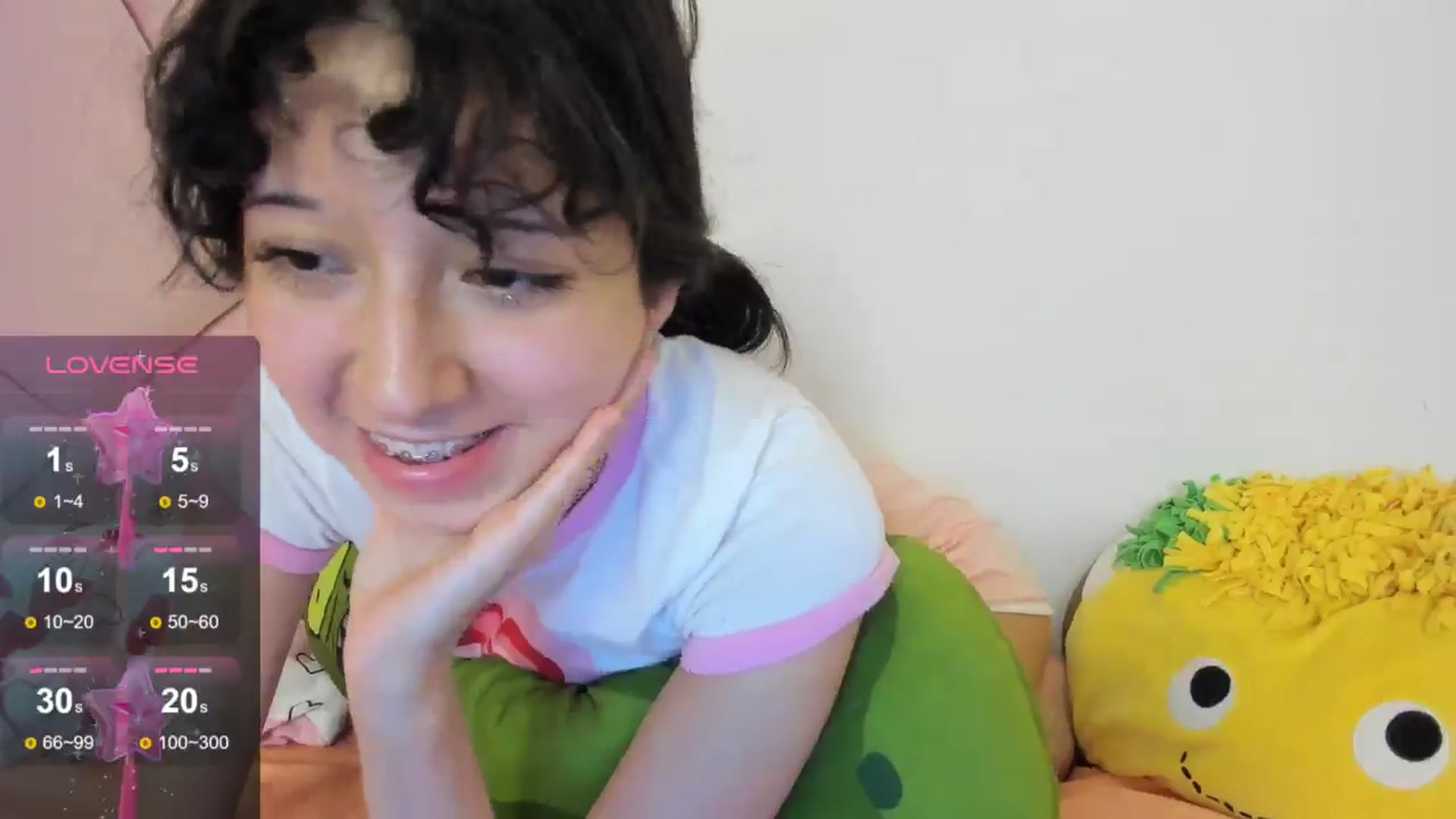 Gallery image thumbnail from Cherrycute666's myfreecams stream on, 08/29/2024, 02:59 image 12 of 20