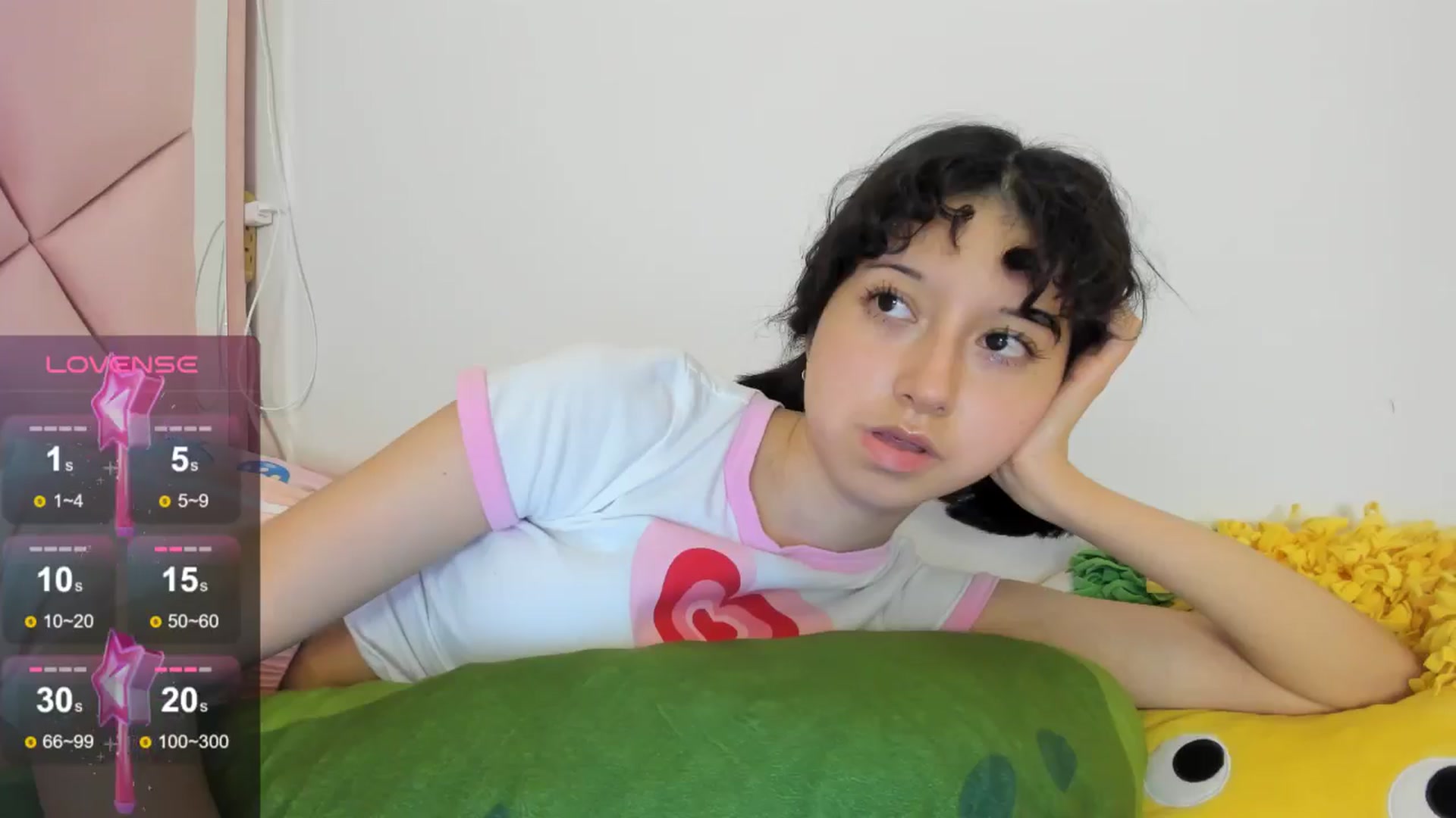 Gallery image thumbnail from Cherrycute666's myfreecams stream on, 08/29/2024, 02:59 image 6 of 20
