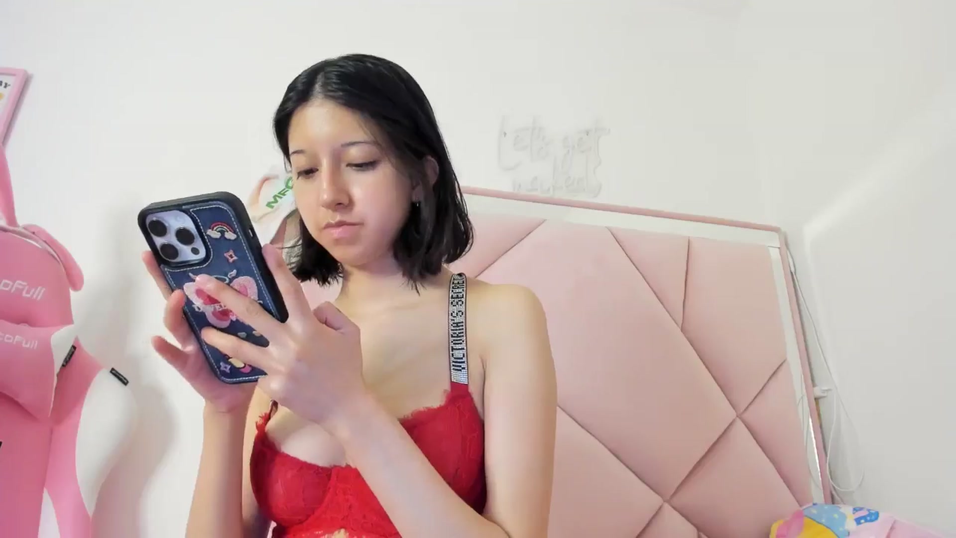 Gallery image thumbnail from Cherrycute666's myfreecams stream on, 08/29/2024, 06:17 image 15 of 20