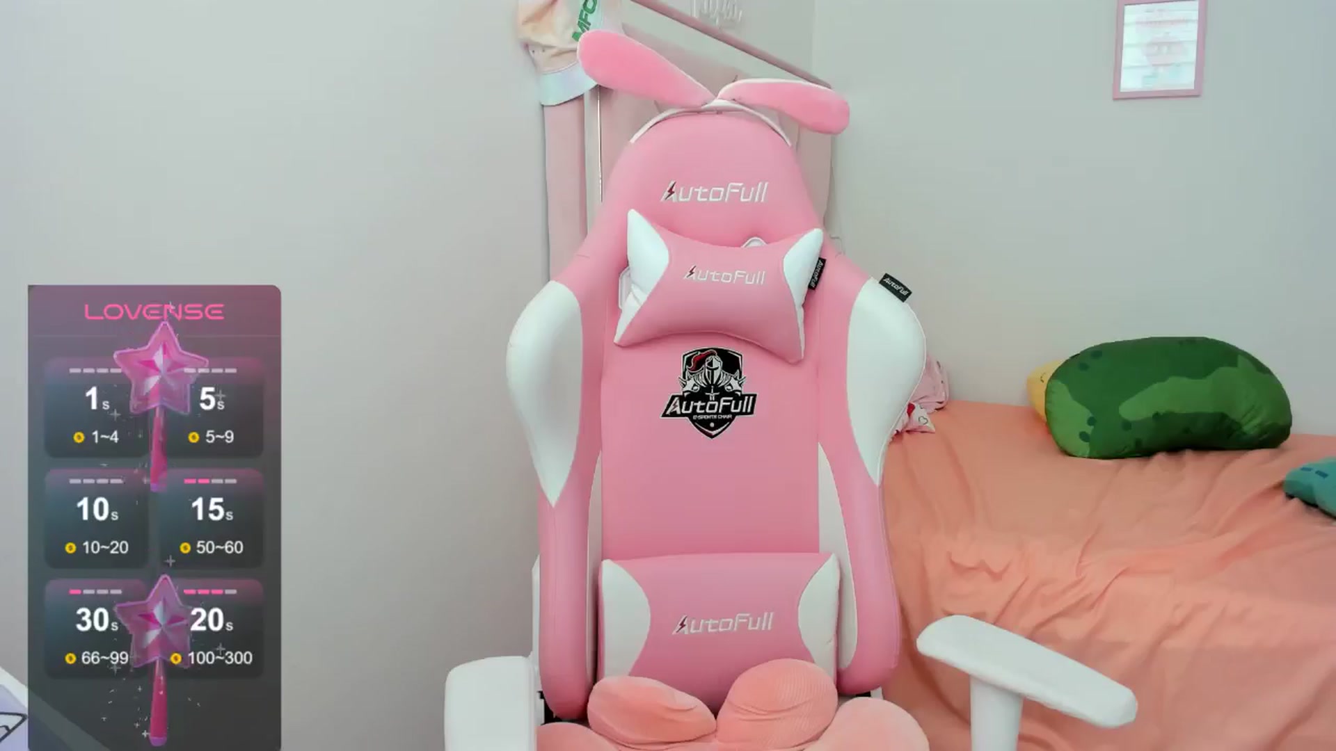 Gallery image thumbnail from Cherrycute666's myfreecams stream on, 08/29/2024, 21:56 image 16 of 20