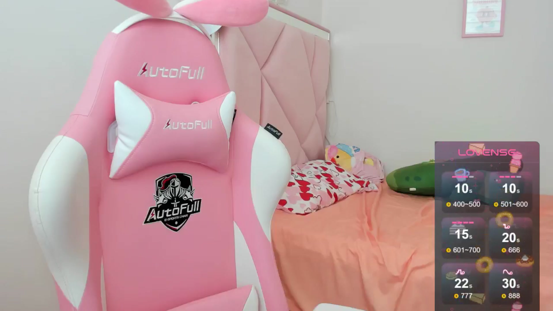 Gallery image thumbnail from Cherrycute666's myfreecams stream on, 09/01/2024, 23:23 image 13 of 20